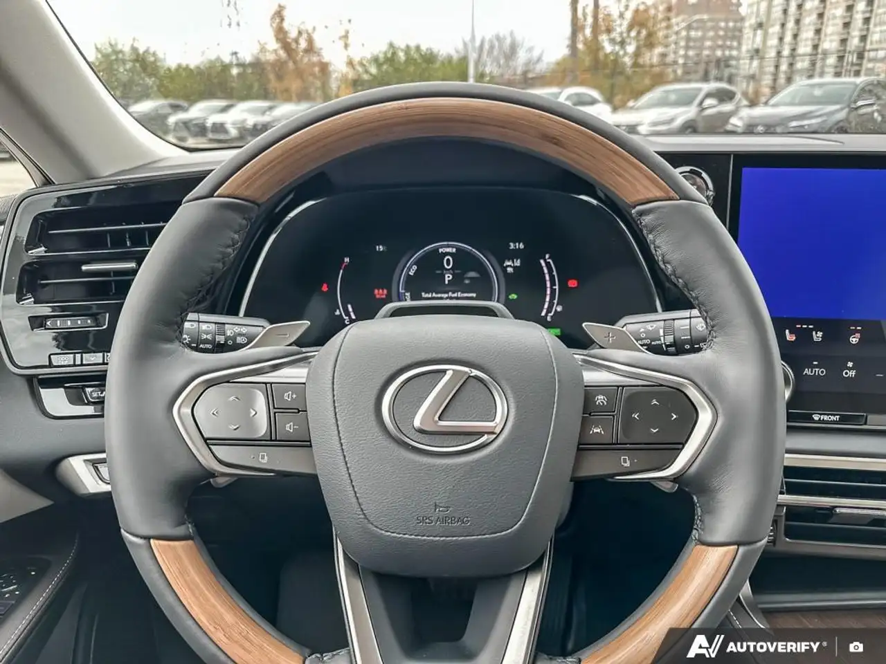 Lexus RX снимка Lexus RX
