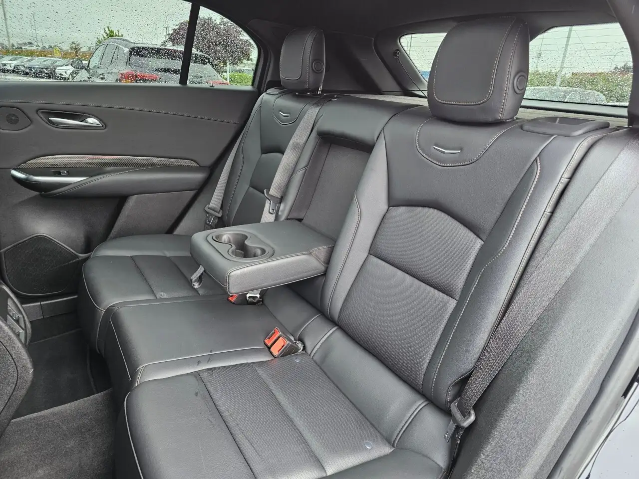 Cadillac XT4 снимка Cadillac XT4