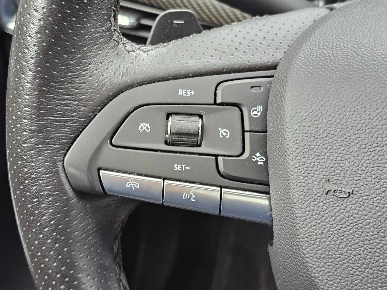 Cadillac XT4 снимка Cadillac XT4