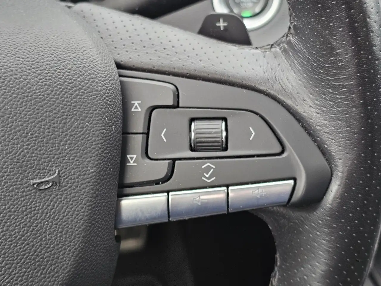 Cadillac XT4 снимка Cadillac XT4