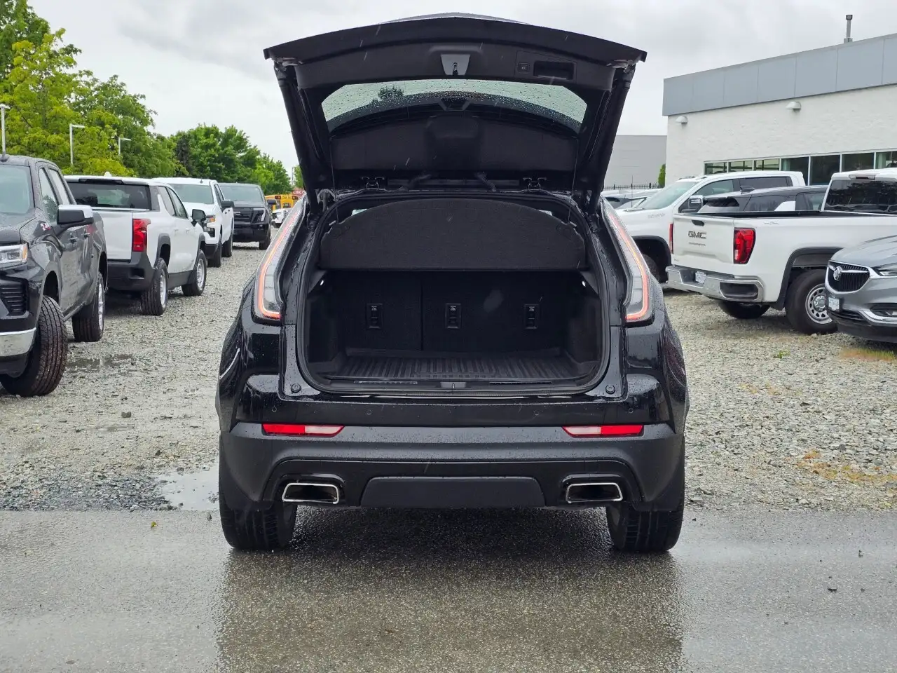 Cadillac XT4 снимка Cadillac XT4