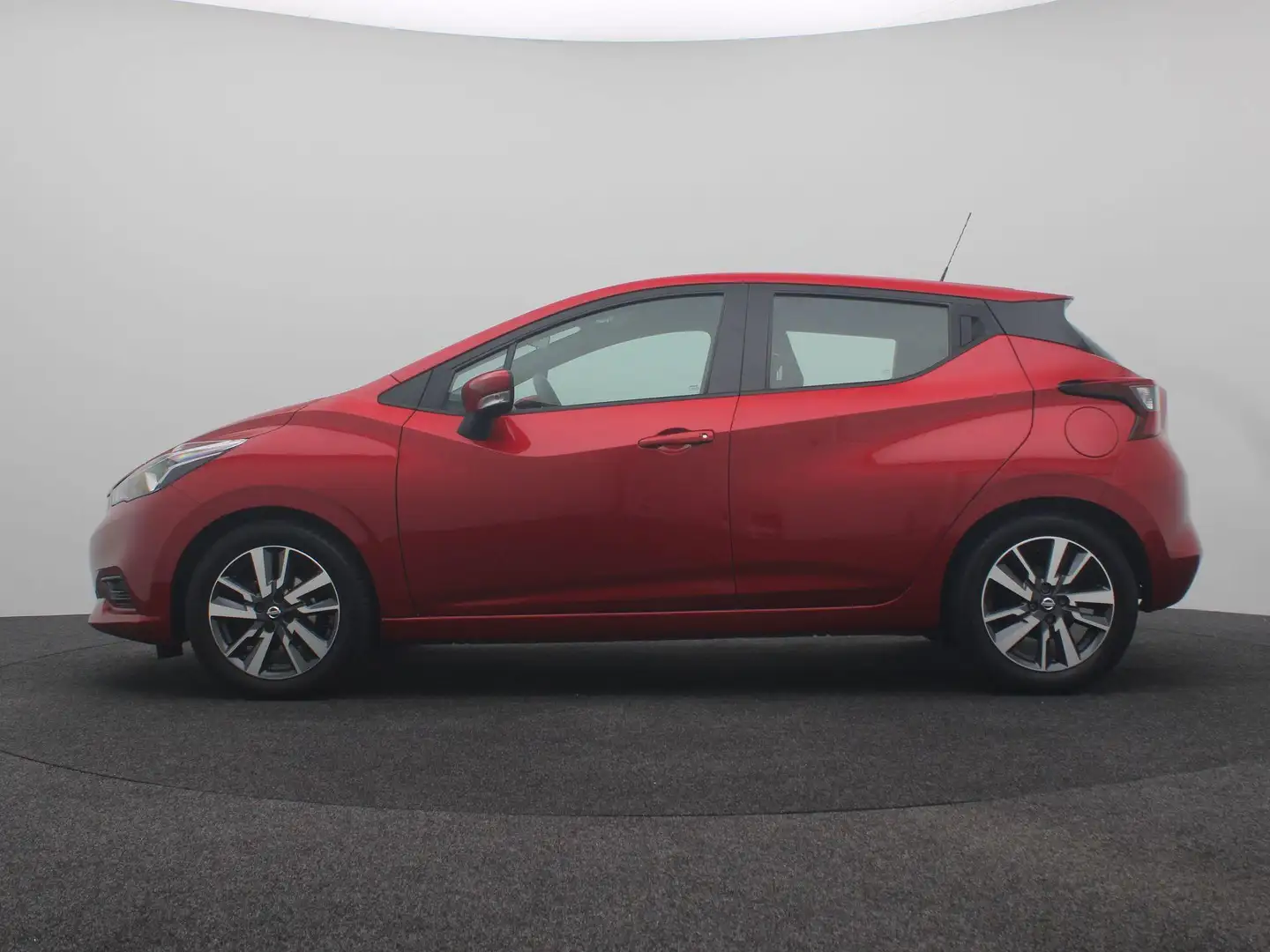 Nissan Micra 0.9 IG-T Acenta | Navigatie | Bluethooth | Airco Rood - 2