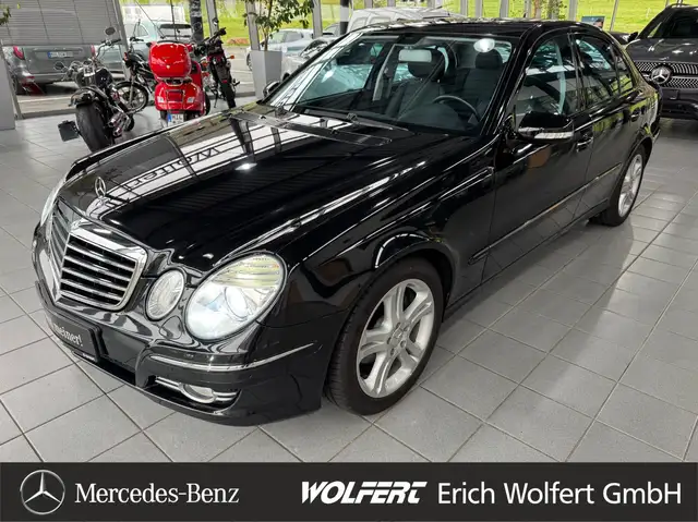 Mercedes-Benz E 200 K Avantgarde Automatik Schiebedach toller Zustand