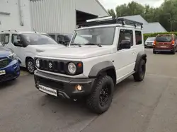 Suzuki Jimny 1.5 ALLGRIP Klimaaut/Navi/Viel Zubehör