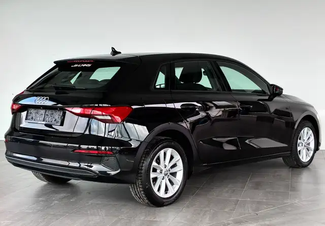 Audi A3 view 14