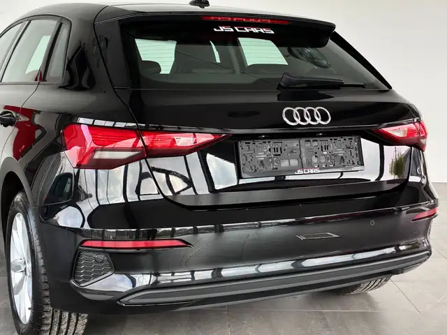 Audi A3 view 11