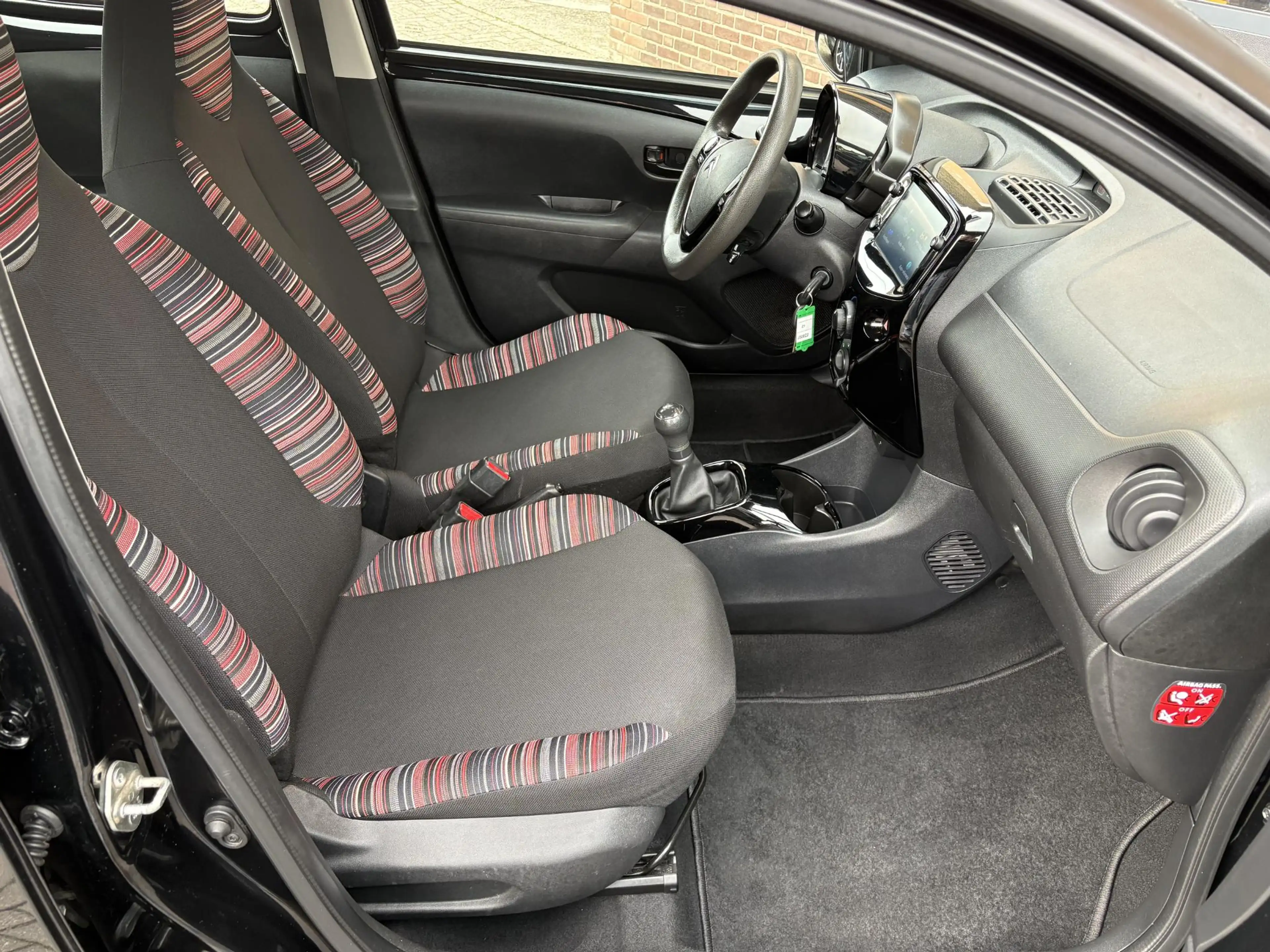 Citroen C1 1.0 Feel 5-DEURS AIRCO/CARPLAY/CAMERA/NL-AUTO — photo 43