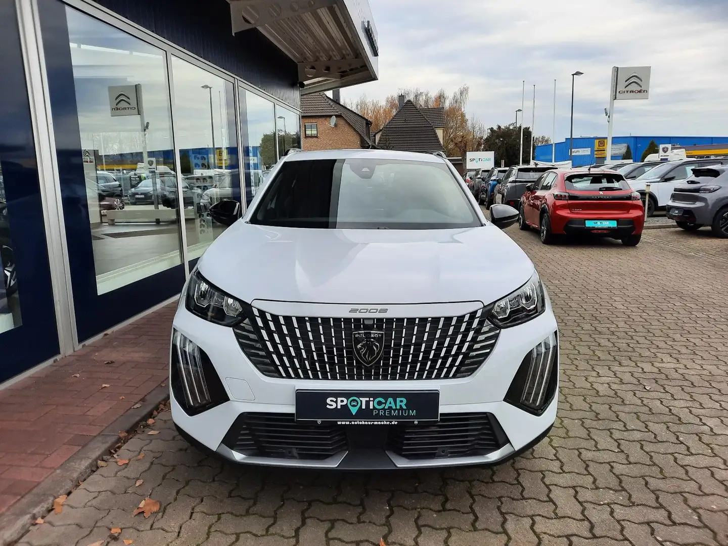 Peugeot 2008 Allure AKLIMA SH NAVI 360° KAM GJR Weiß - 1