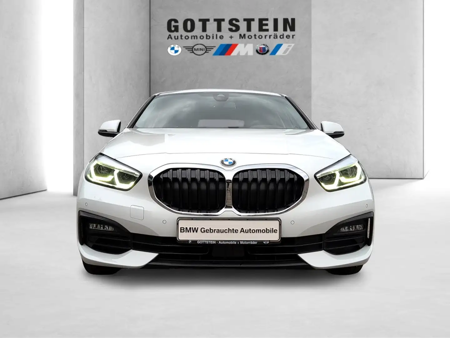 BMW 118 i 5-Türer Aut. Weiß - 2