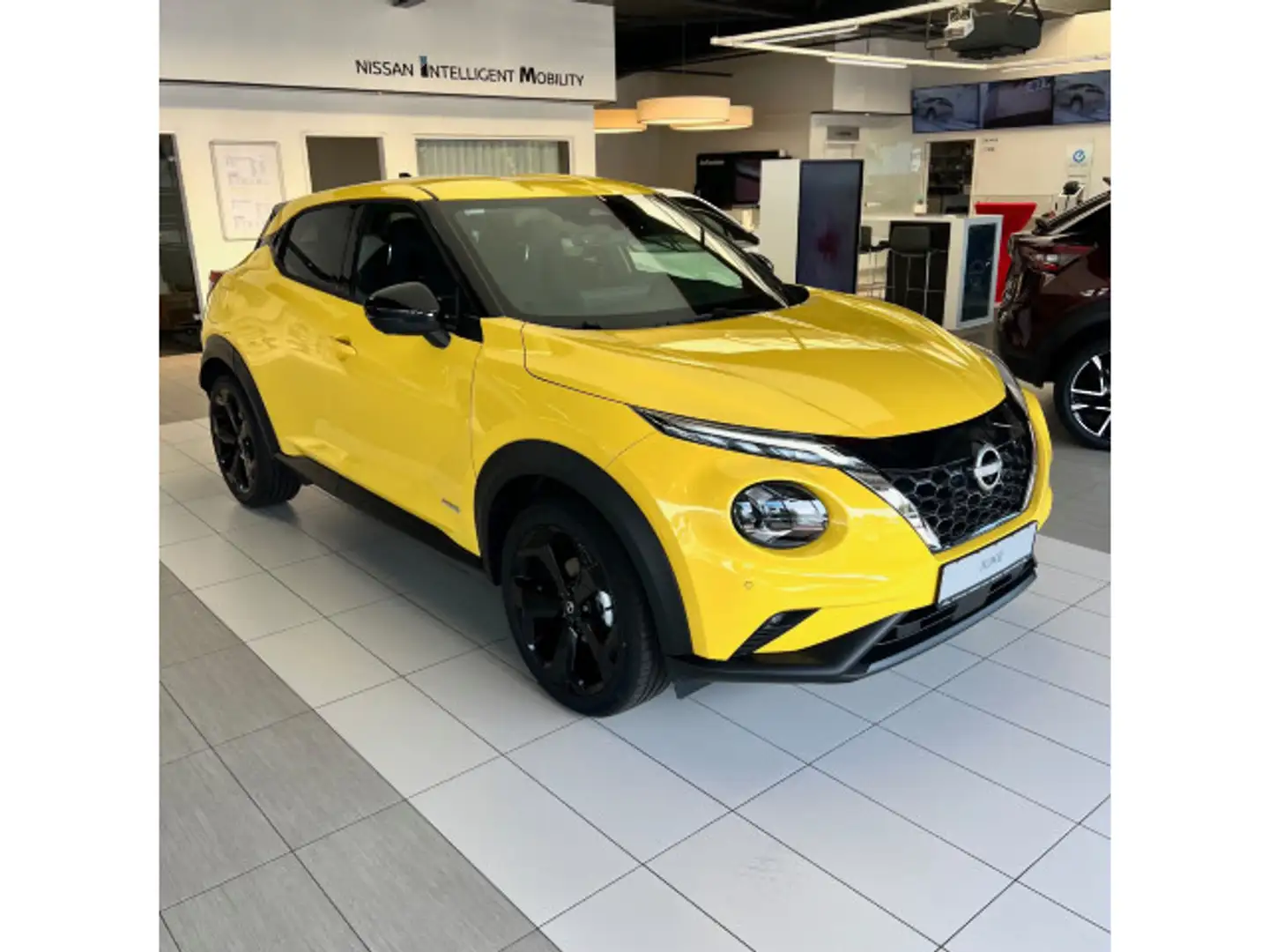 Nissan Juke 1.6 Hybrid Tekna Hybrid Gelb - 1