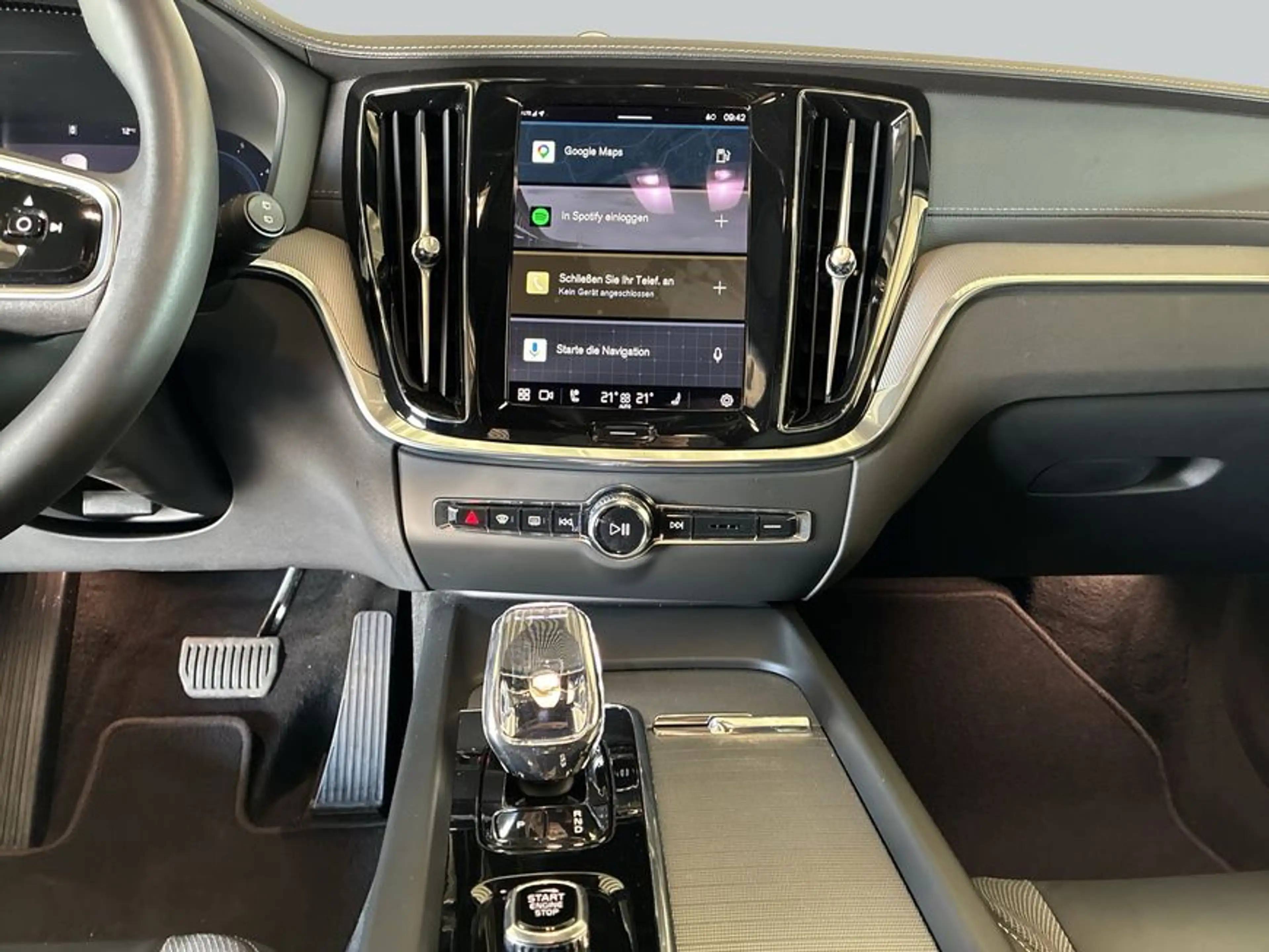 Volvo V60 Cross Country V60 Cross Country B4 D AWD Ultimate — photo 14