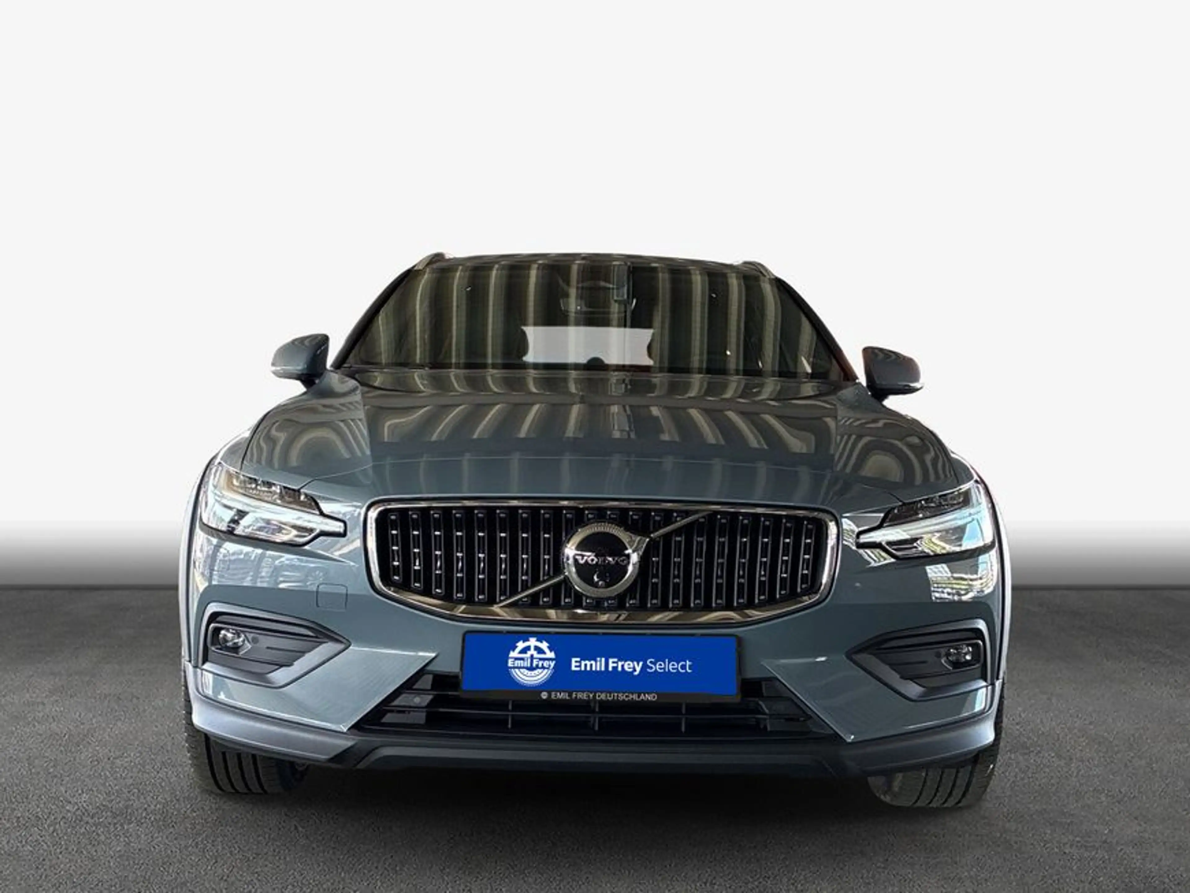 Volvo V60 Cross Country V60 Cross Country B4 D AWD Ultimate — photo 8