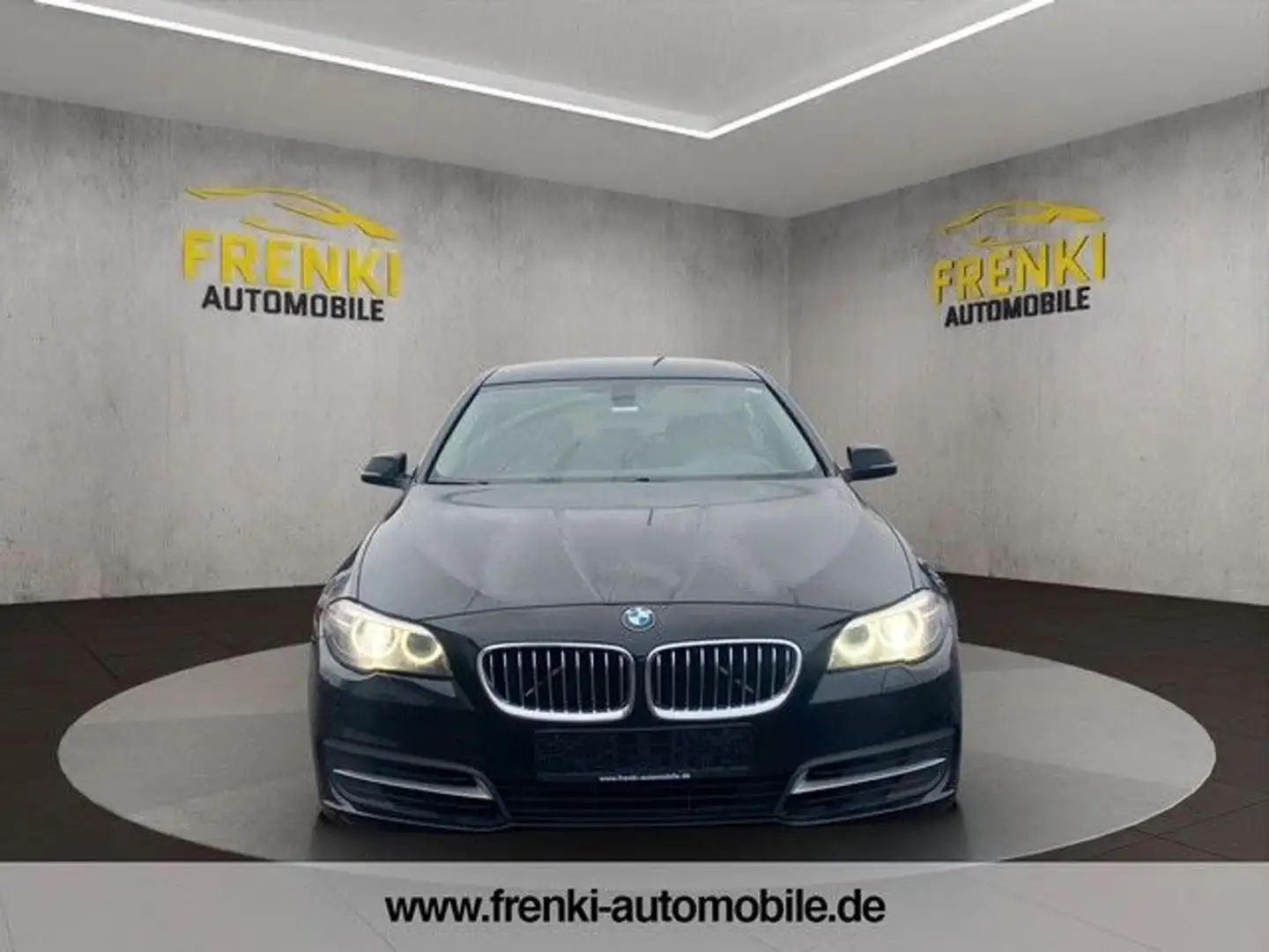 BMW 520 d Limousine Schwarz - 2