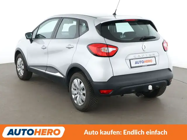 Renault Captur view 4