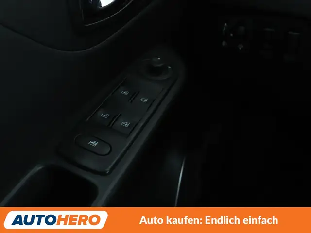 Renault Captur view 26