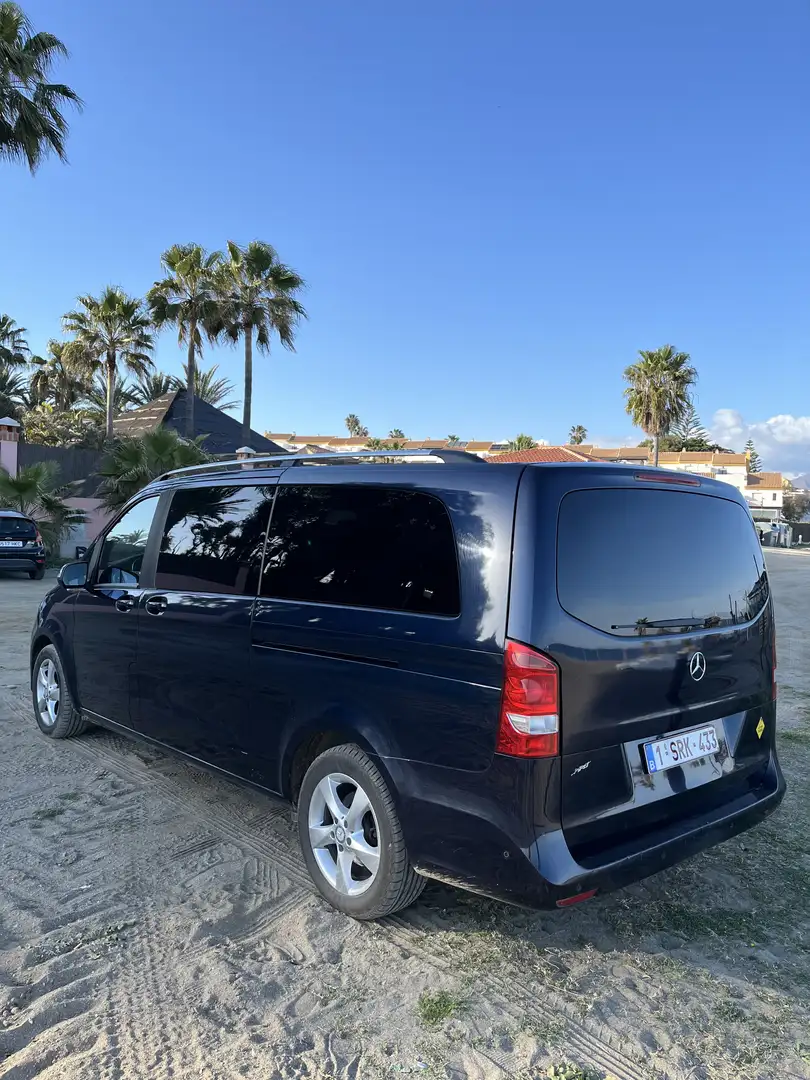 Mercedes-Benz V 220 - 2