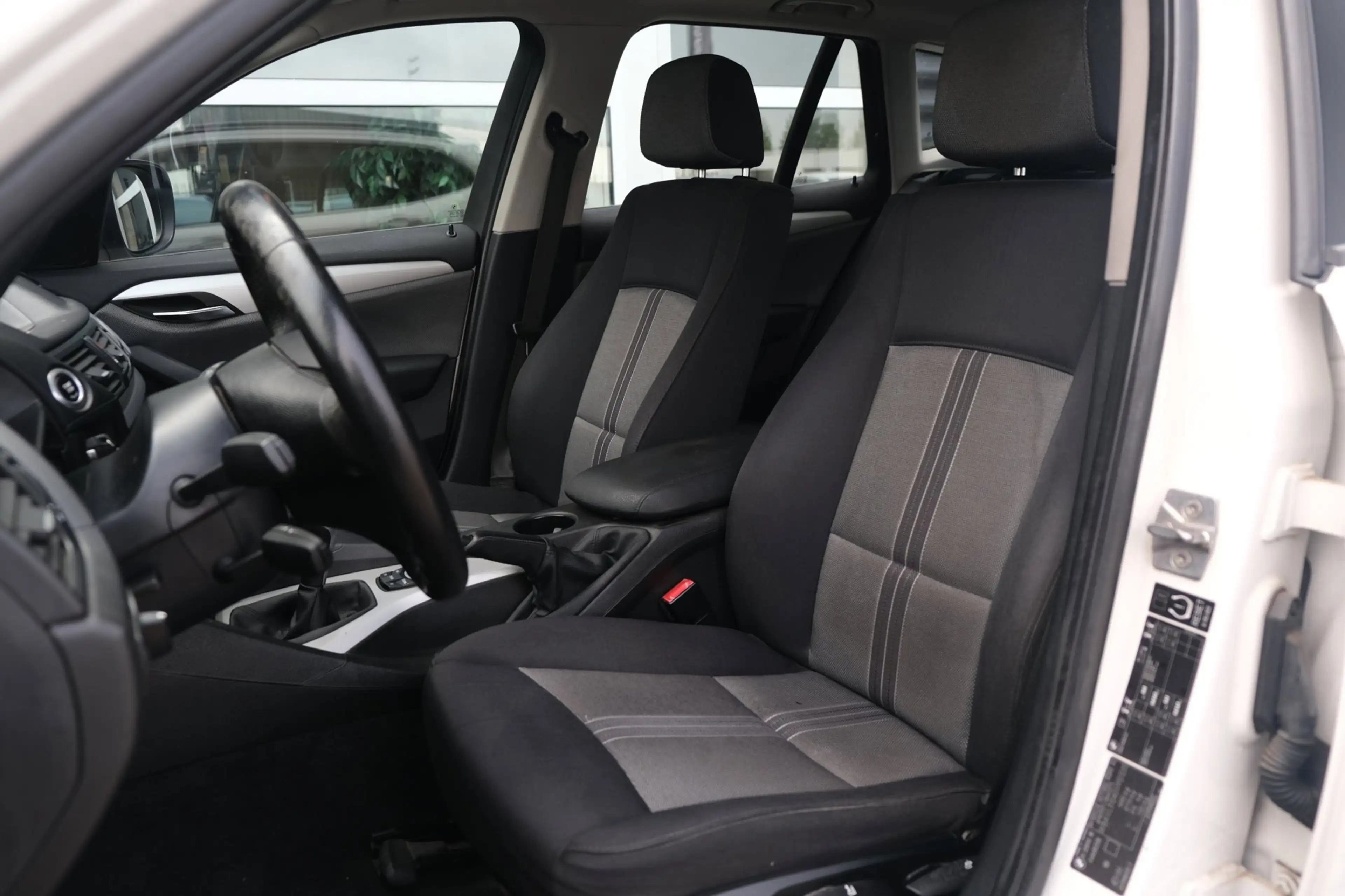 BMW X1 SDrive18i Executive Navi Cruise PDC Trekhaak — photo 5