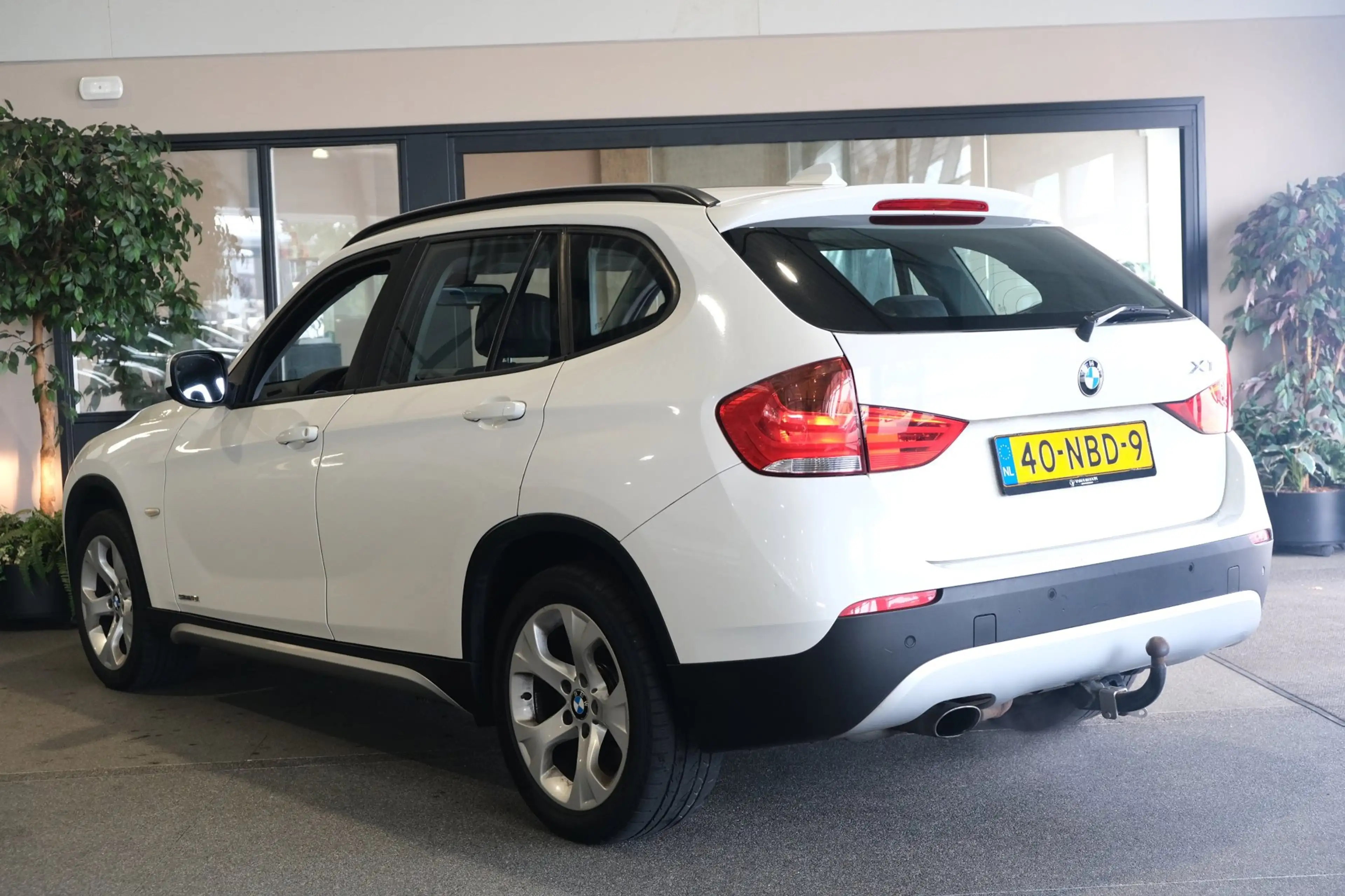 BMW X1 SDrive18i Executive Navi Cruise PDC Trekhaak — photo 2