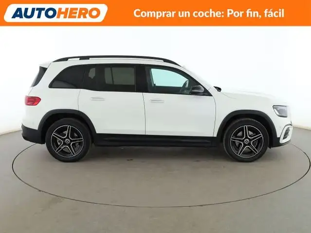 Mercedes-Benz GLB view 7