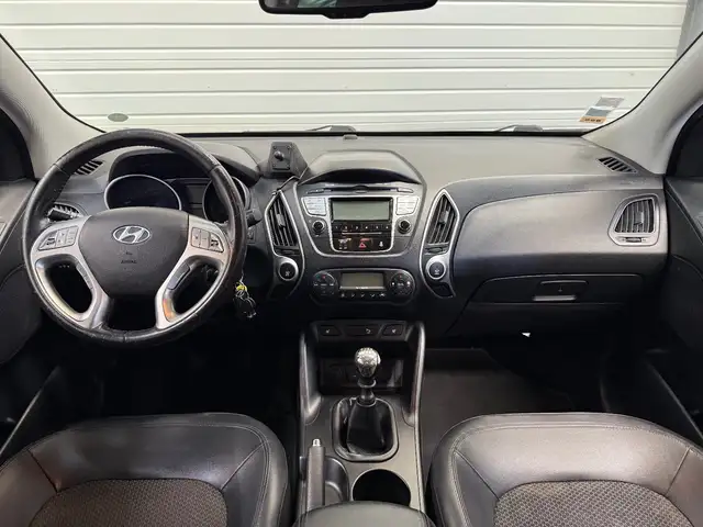 Hyundai ix35 view 2