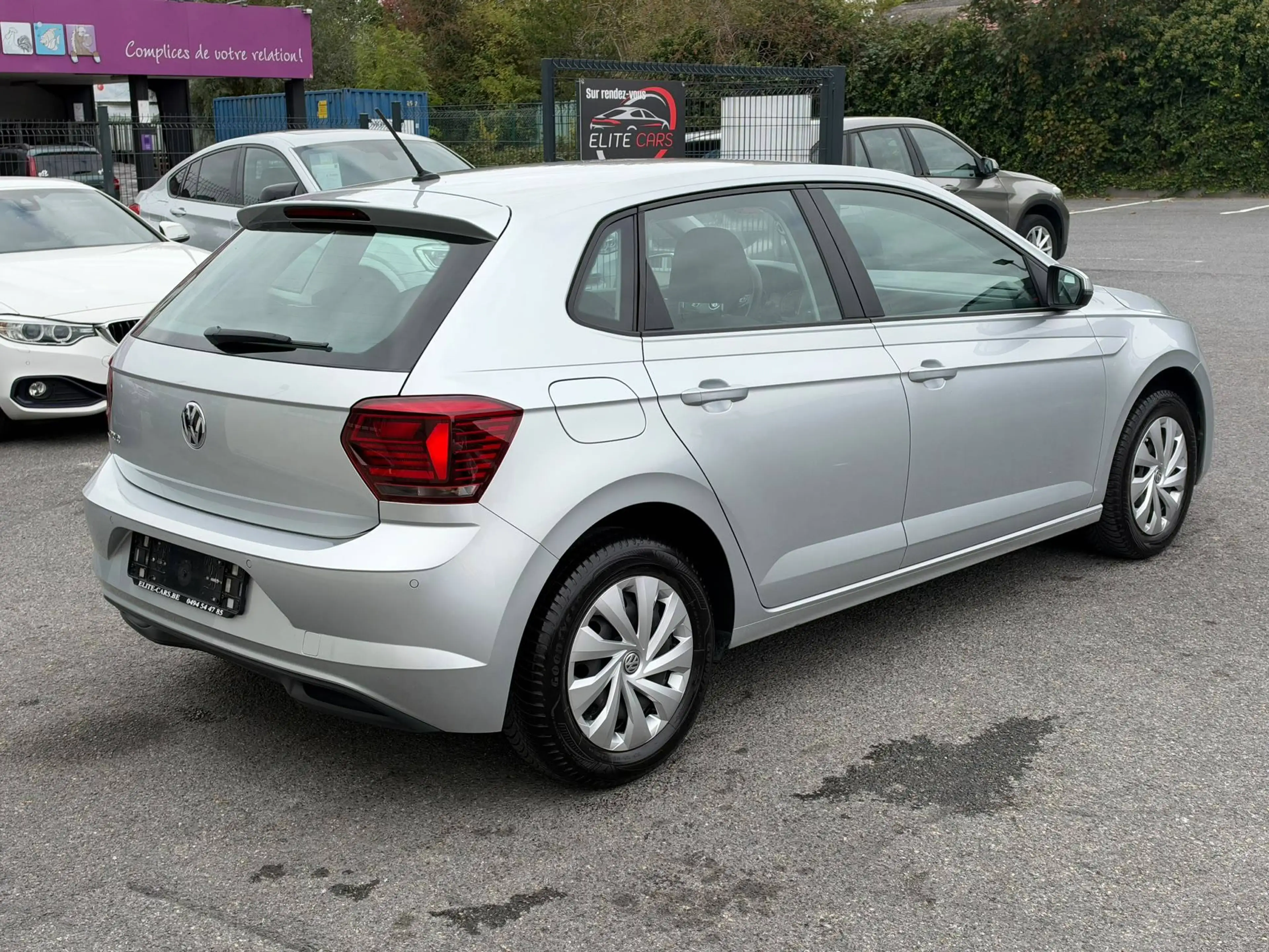 Volkswagen Polo Polo 1.0i / NEW MODEL / ETAT NEUF / FULL SERVICE BOOK !!! — photo 6