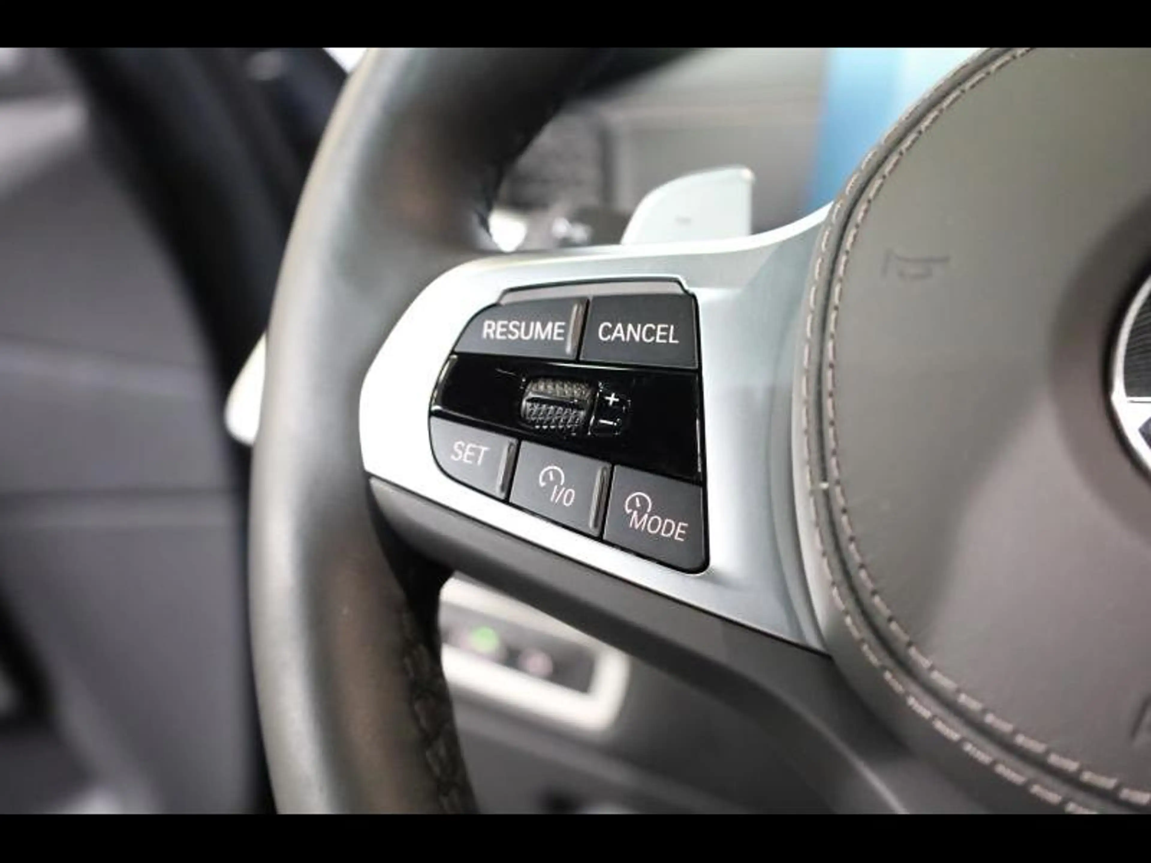 BMW X7 xDrive40d Kit M Sport — photo 15