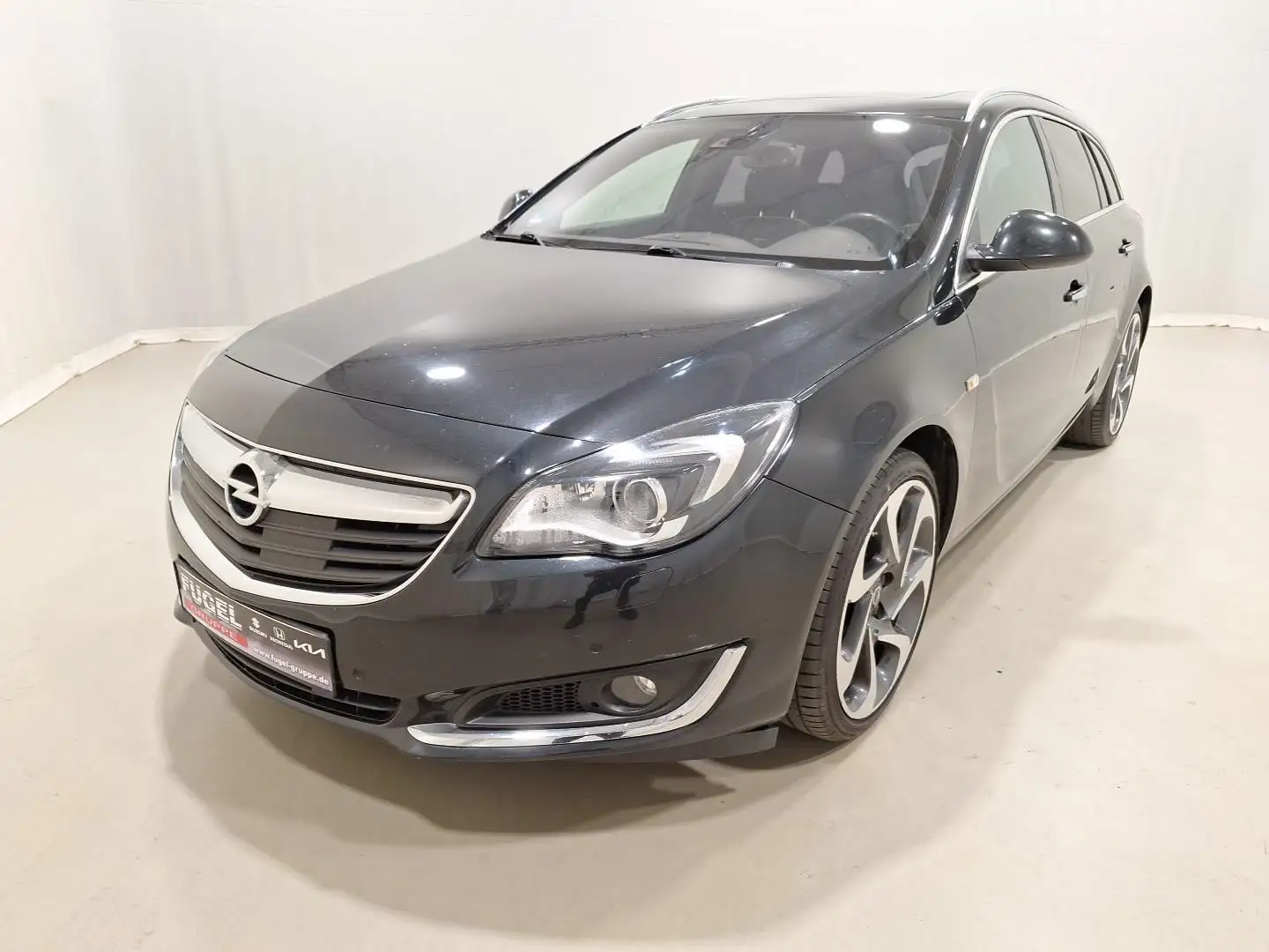 Opel Insignia 2.0 CDTI Business Innovation 4x4 Pano|Navi|AHK|Led Nero - 2