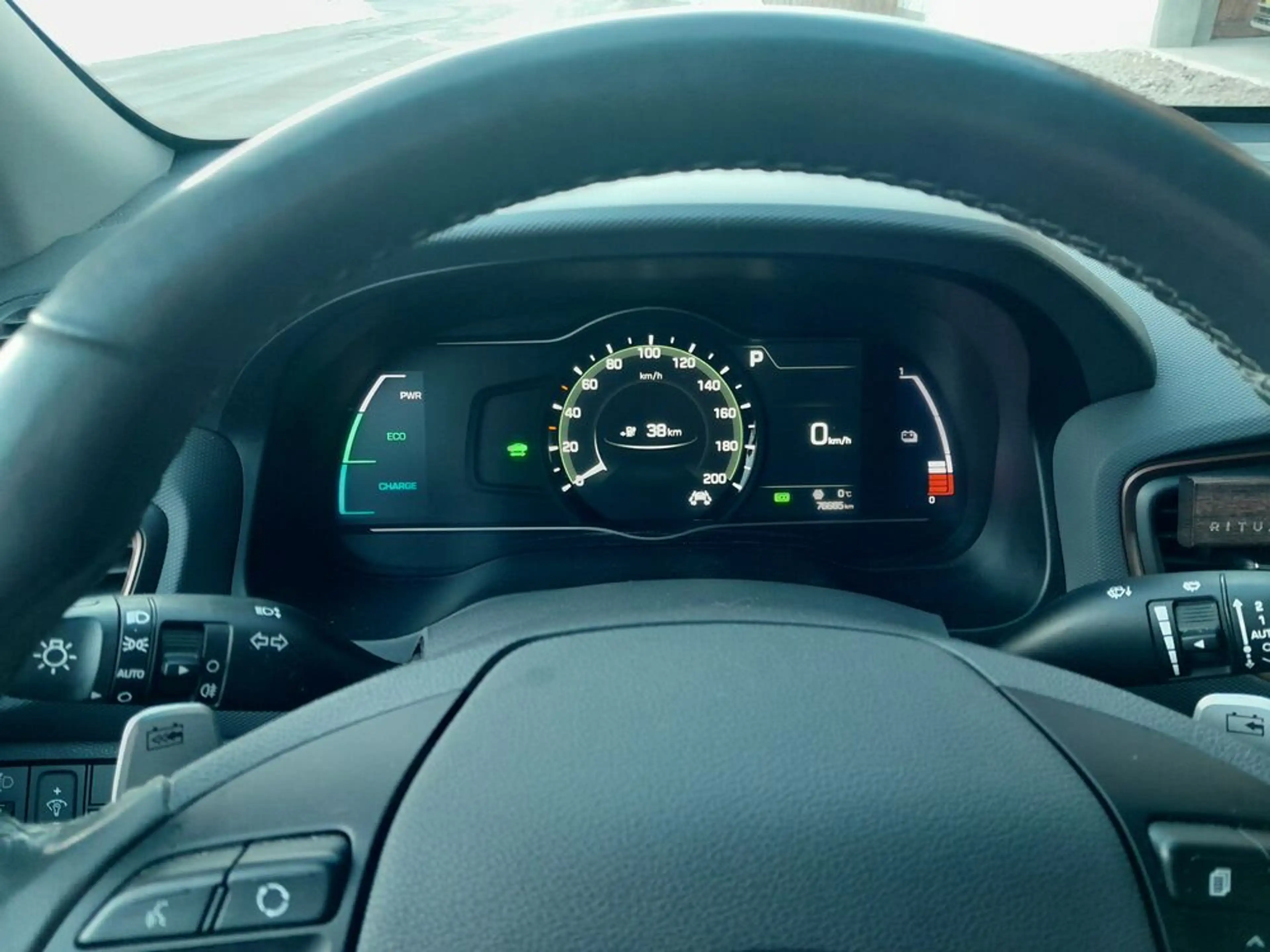 Hyundai IONIQ Premium Elektro Finanzierung möglich — photo 12
