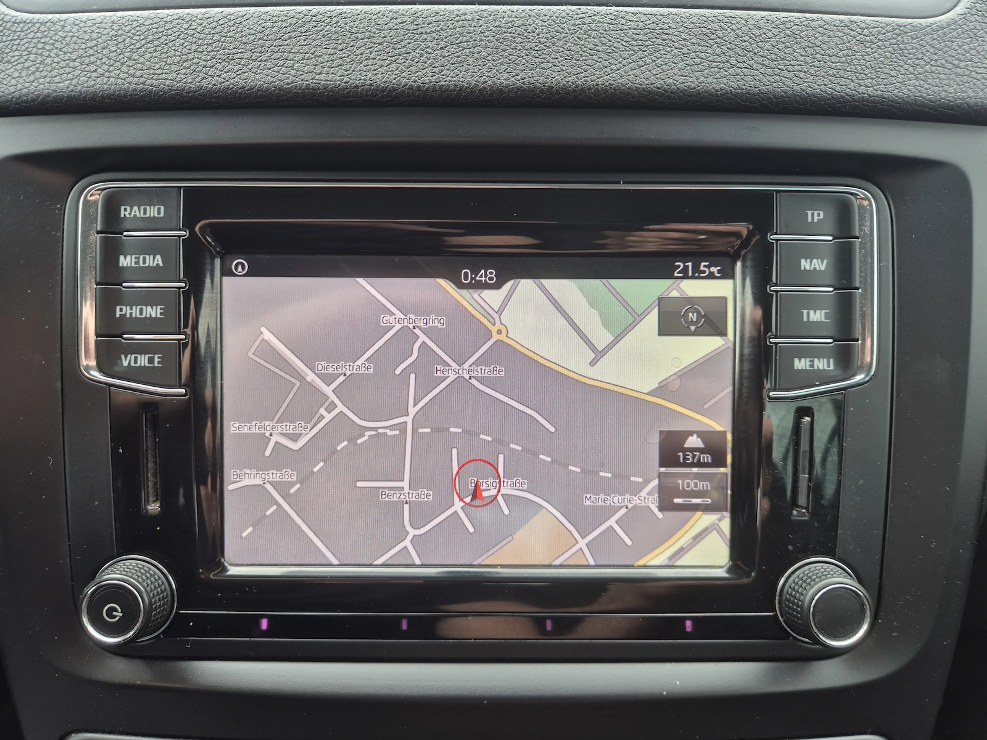 Skoda Yeti Drive Automatik, Bi-Xenon, Einparkhilfe, Klima, — photo 13