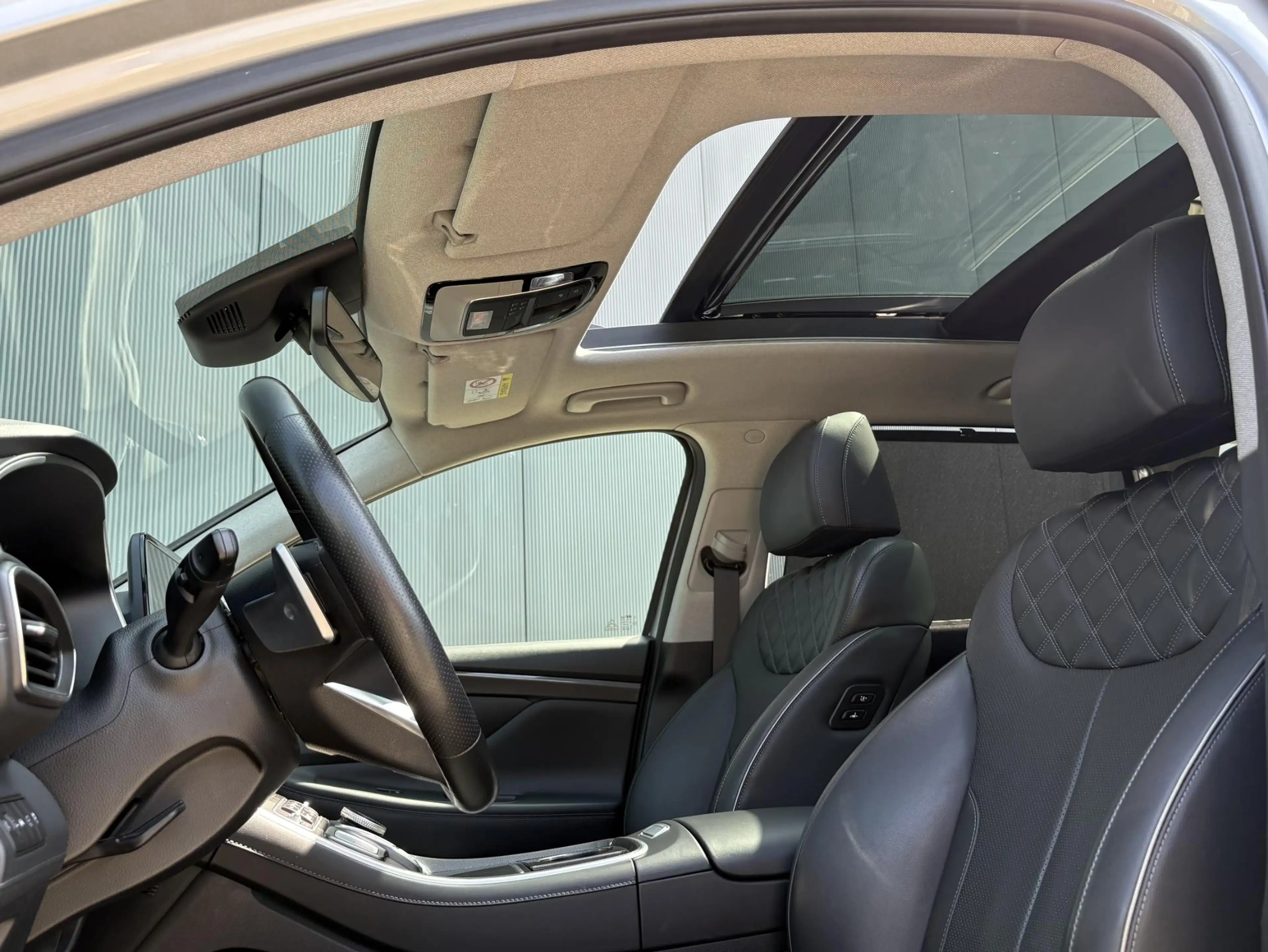 Hyundai SANTA FE 1.6 T-GDI PHEV Premium Sky 7p. SOH 100% / Elektris — photo 39