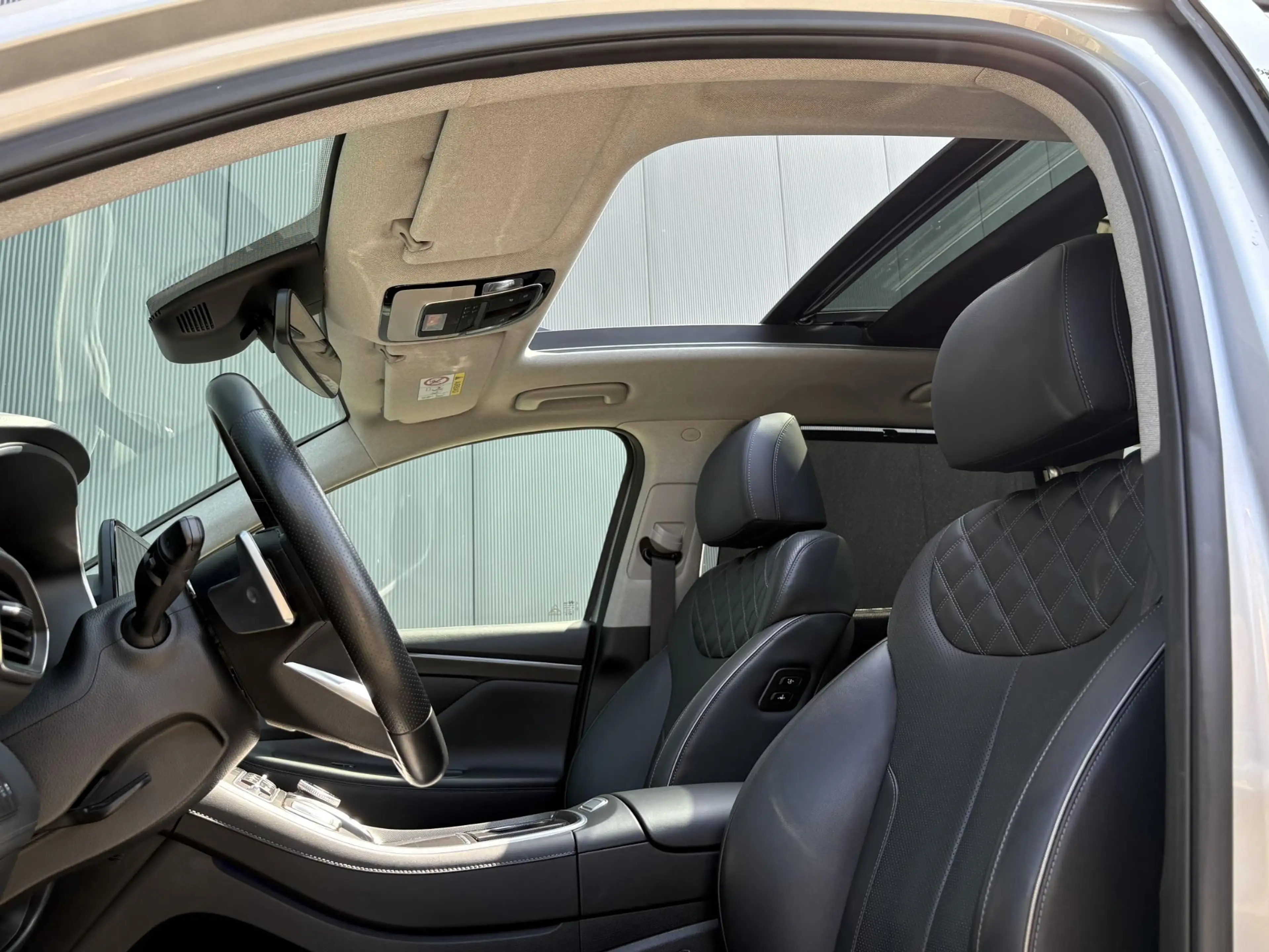 Hyundai SANTA FE 1.6 T-GDI PHEV Premium Sky 7p. SOH 100% / Elektris — photo 40
