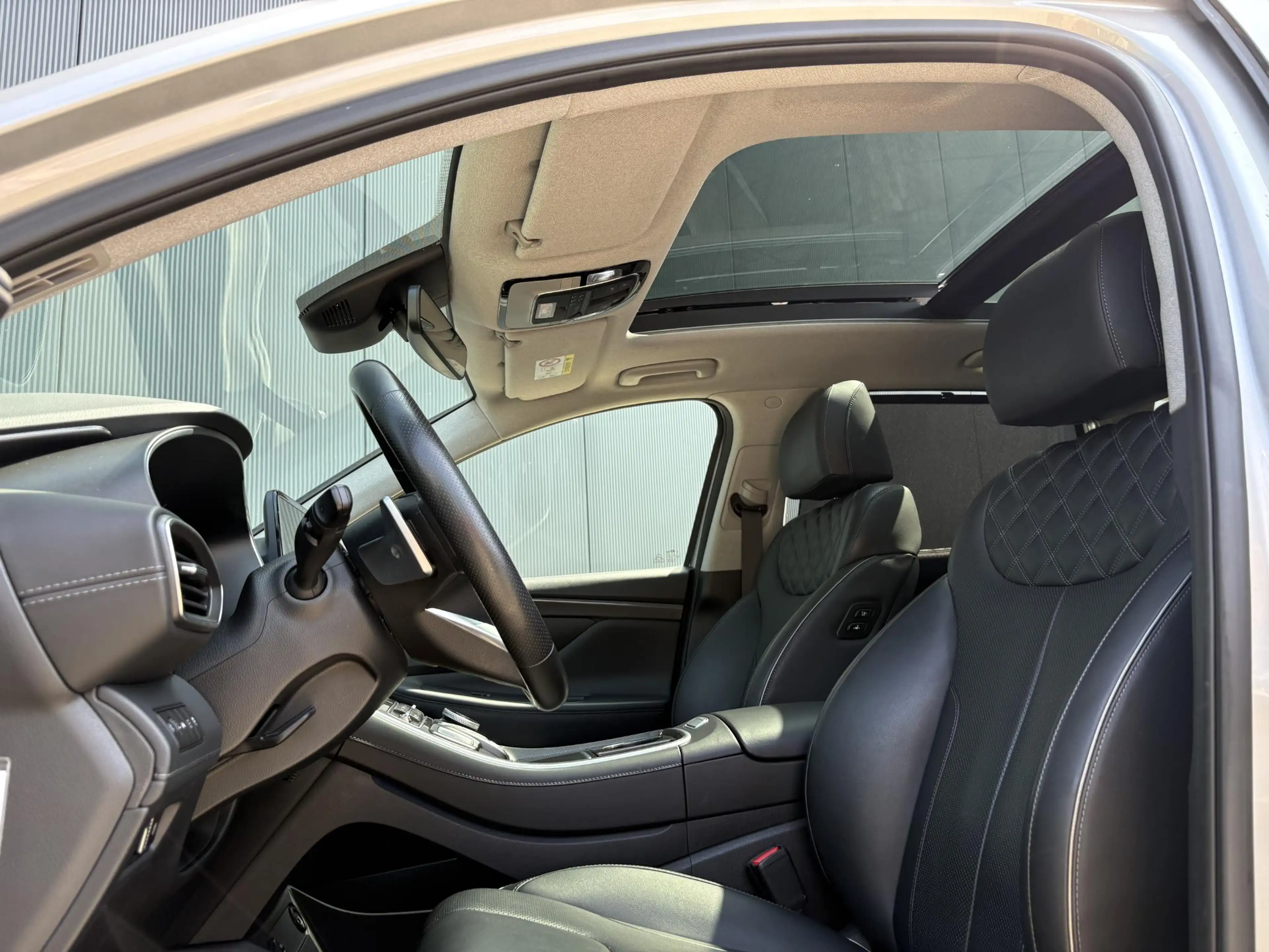 Hyundai SANTA FE 1.6 T-GDI PHEV Premium Sky 7p. SOH 100% / Elektris — photo 38