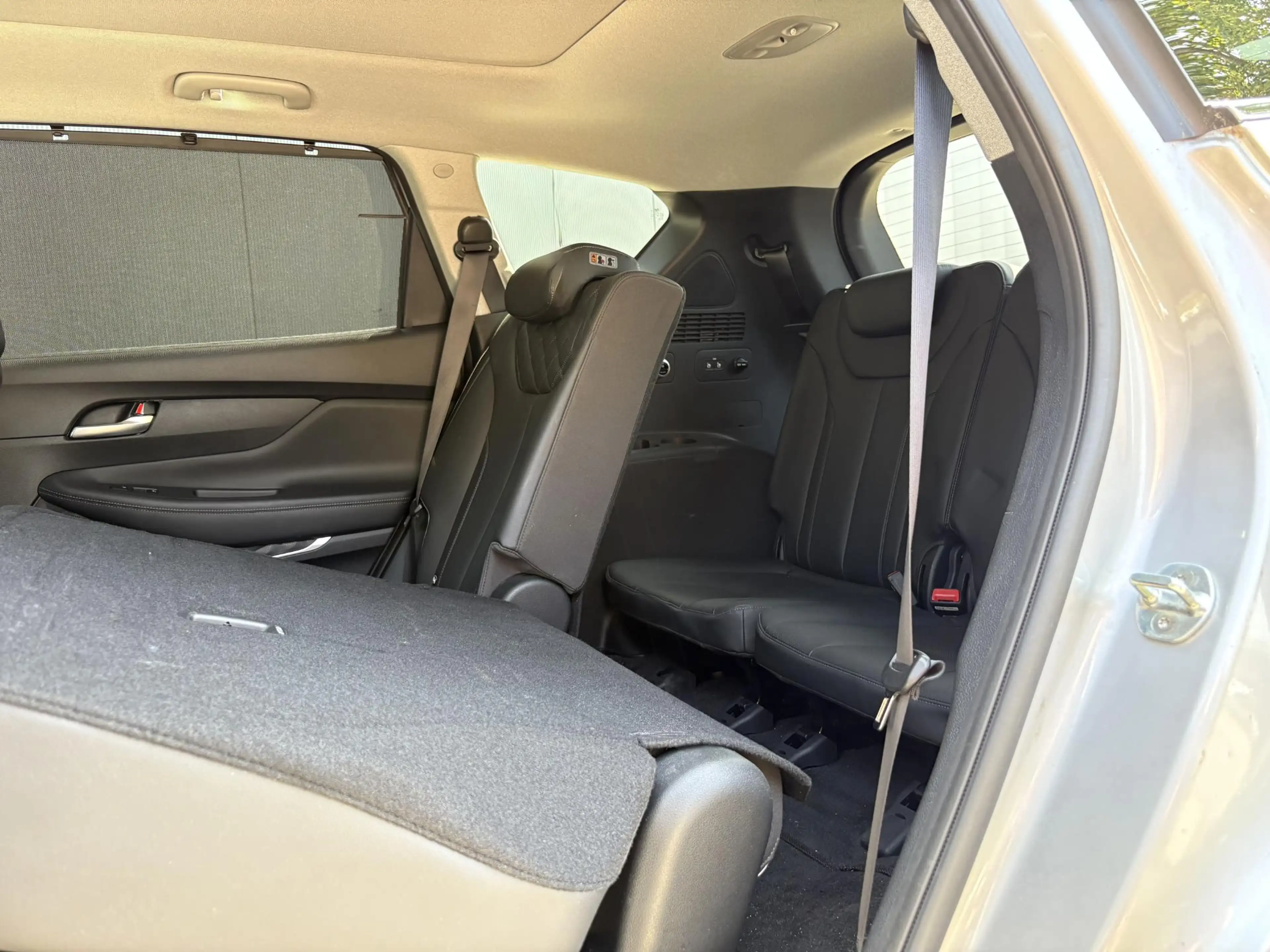 Hyundai SANTA FE 1.6 T-GDI PHEV Premium Sky 7p. SOH 100% / Elektris — photo 48