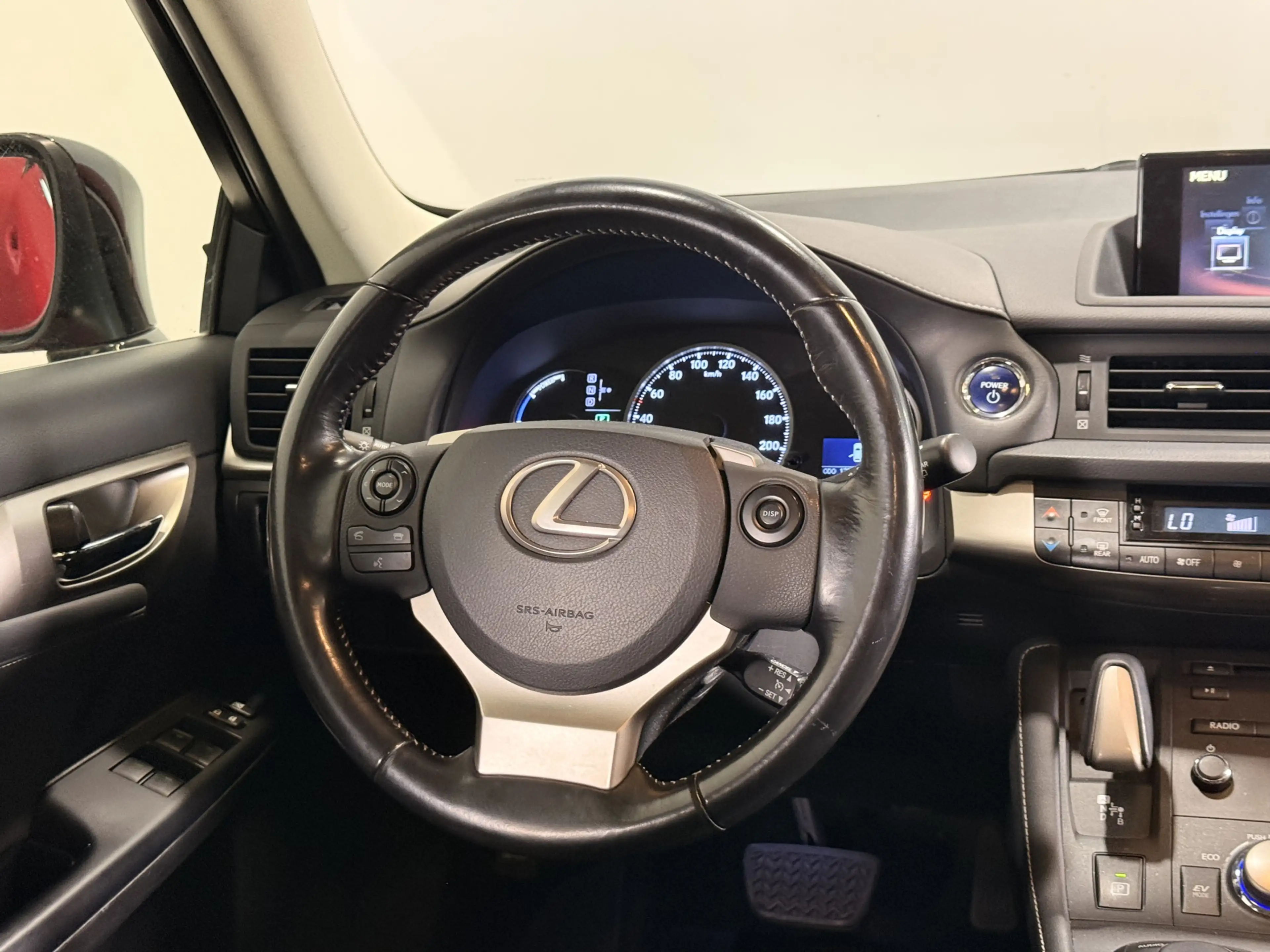 Lexus CT 200h Sport Edition — photo 11