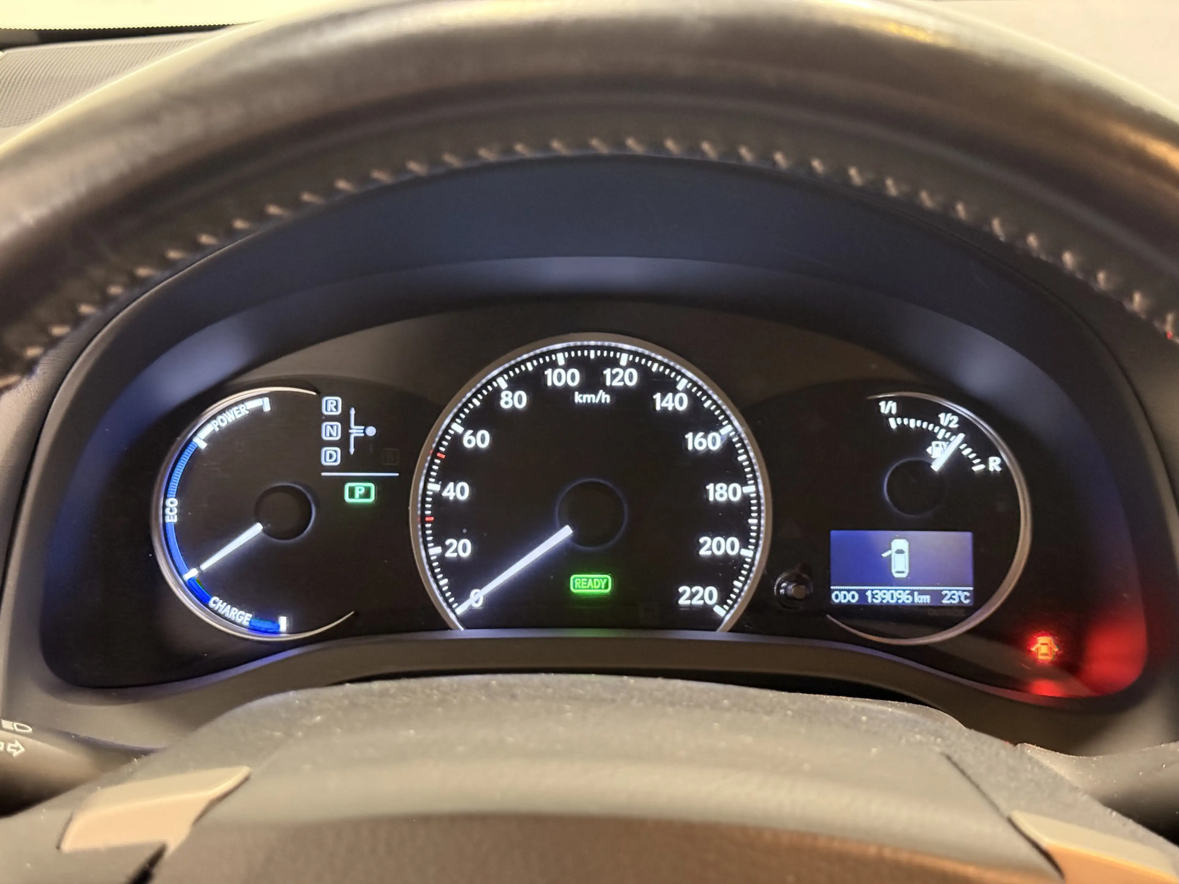 Lexus CT 200h Sport Edition — photo 14