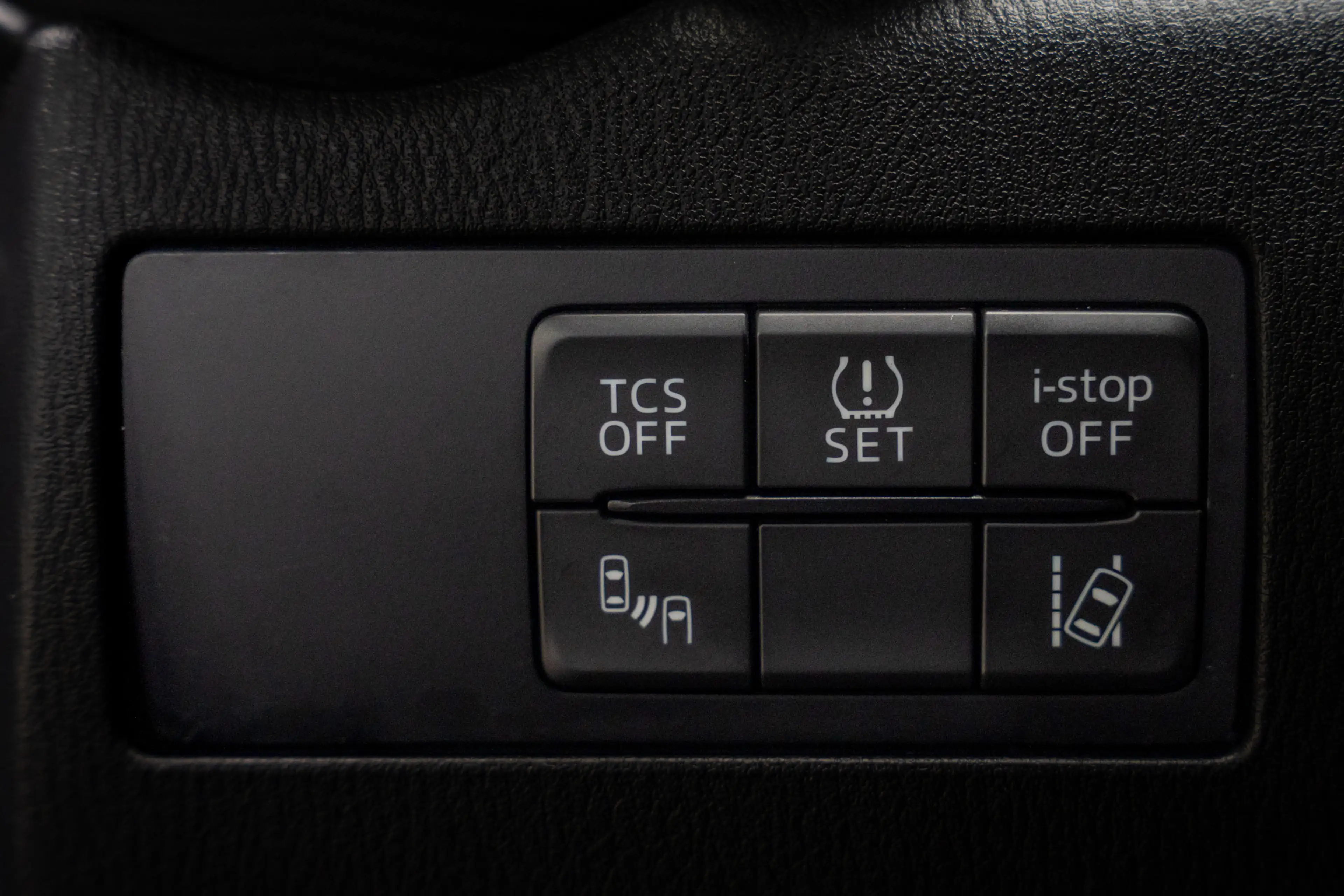 Mazda CX-3 1.5 SkyActiv-D 105 HUD Leer Bose Camera Keyless En — photo 28