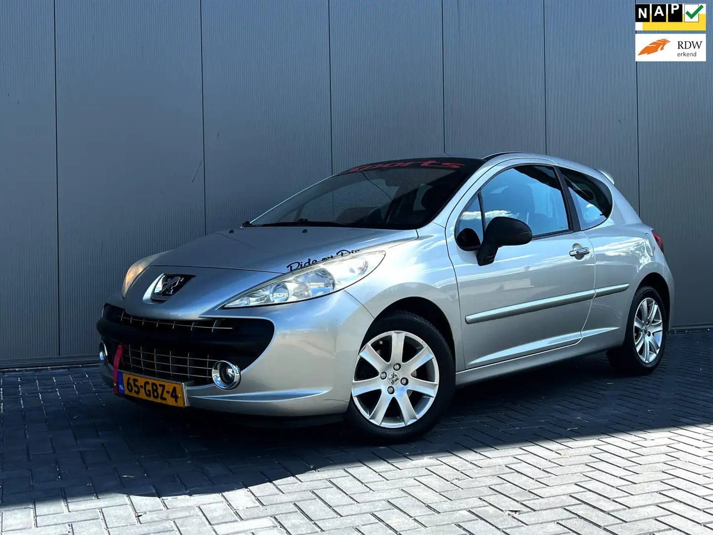 Peugeot 207 1.6 VTi XS Pack Sport Clima_Cruise_Carplay_Navi Grau - 1
