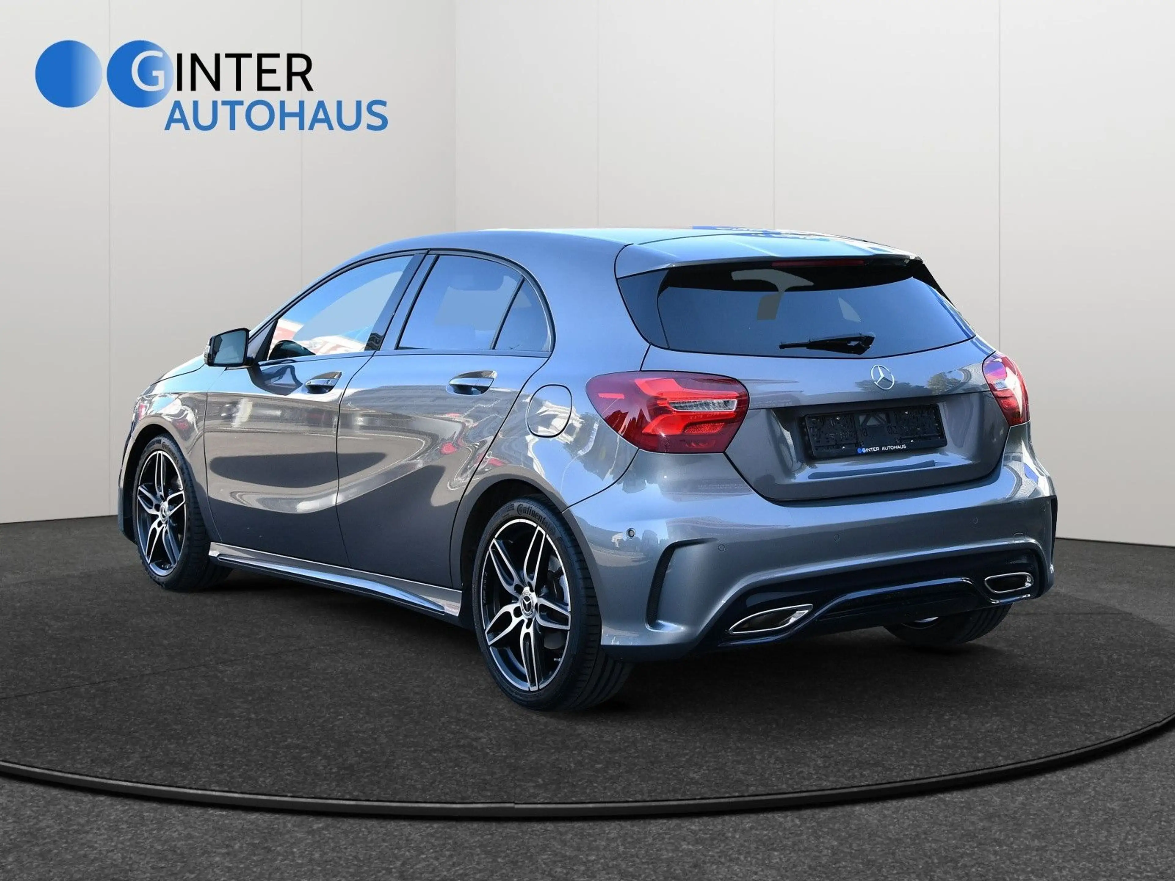 Mercedes-Benz A 200 BlueEfficiency AMG/Sport-Paket*aus 1.Hand* — photo 6