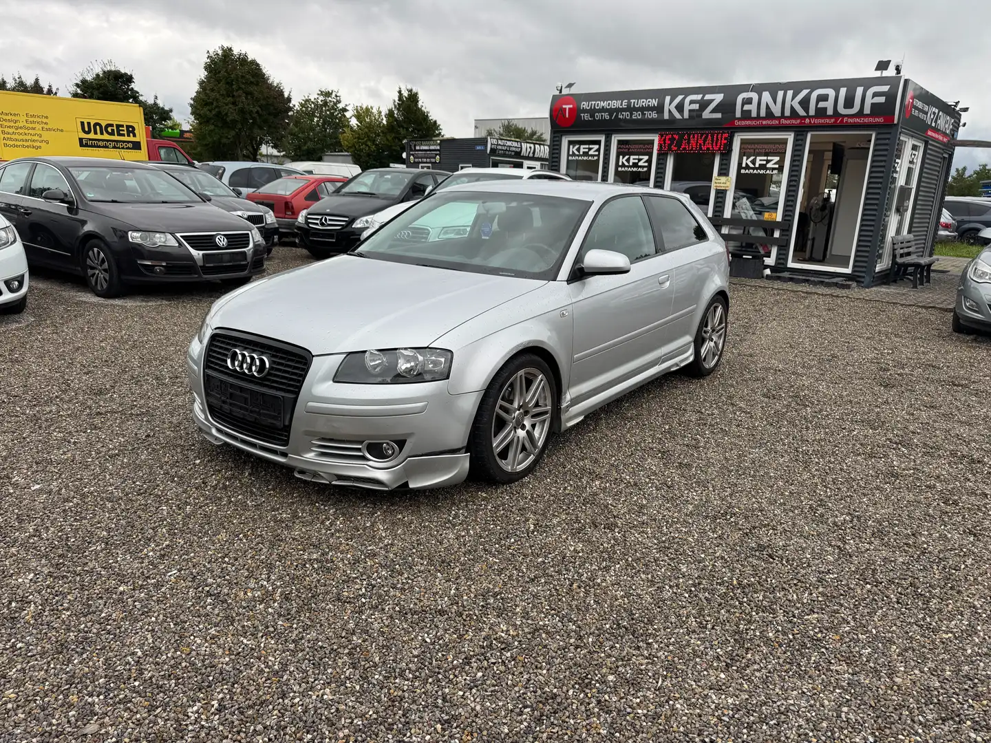 Audi A3 1.4 TFSI Ambition Silber - 2
