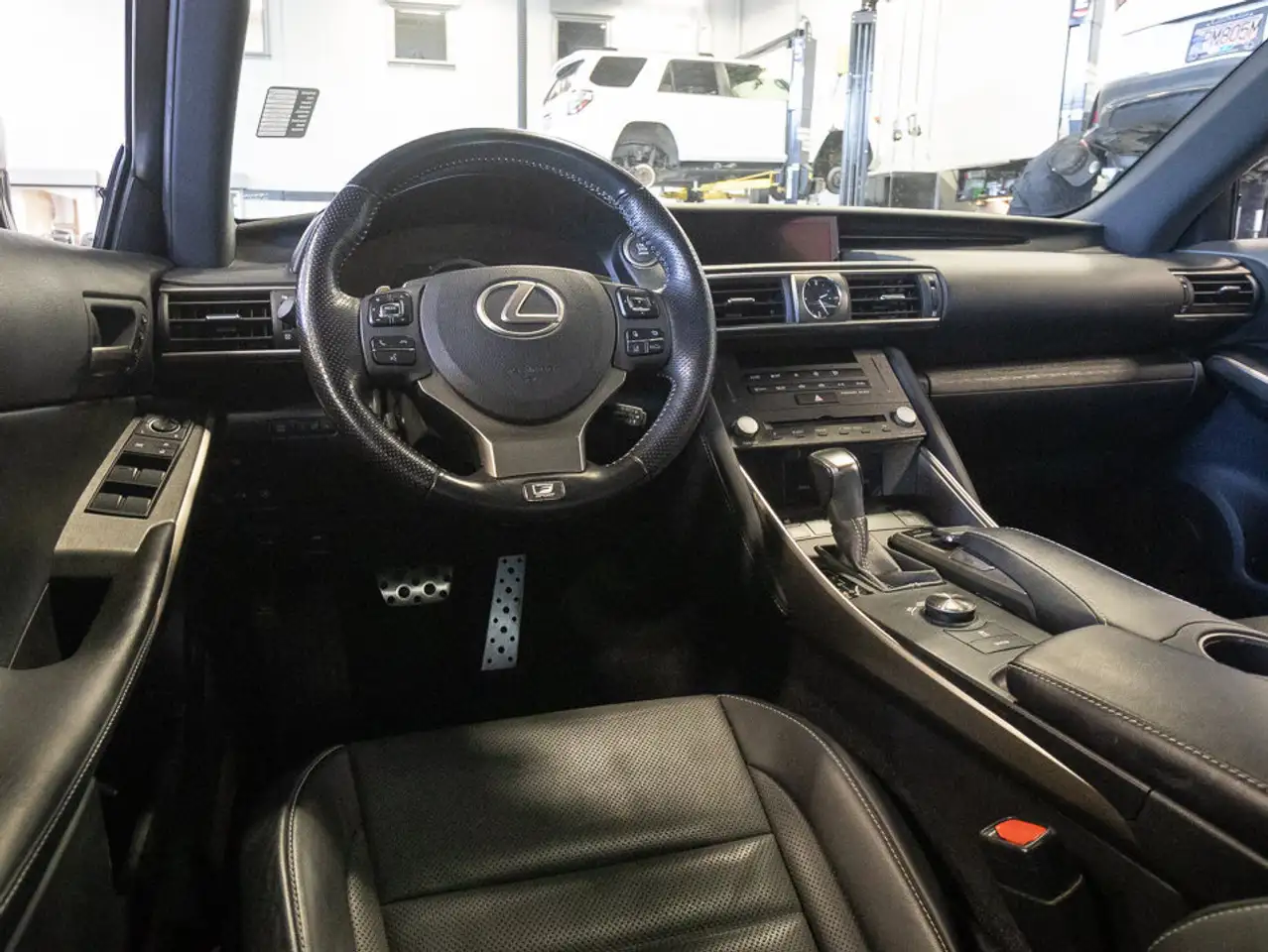 Lexus IS fotografie Lexus IS