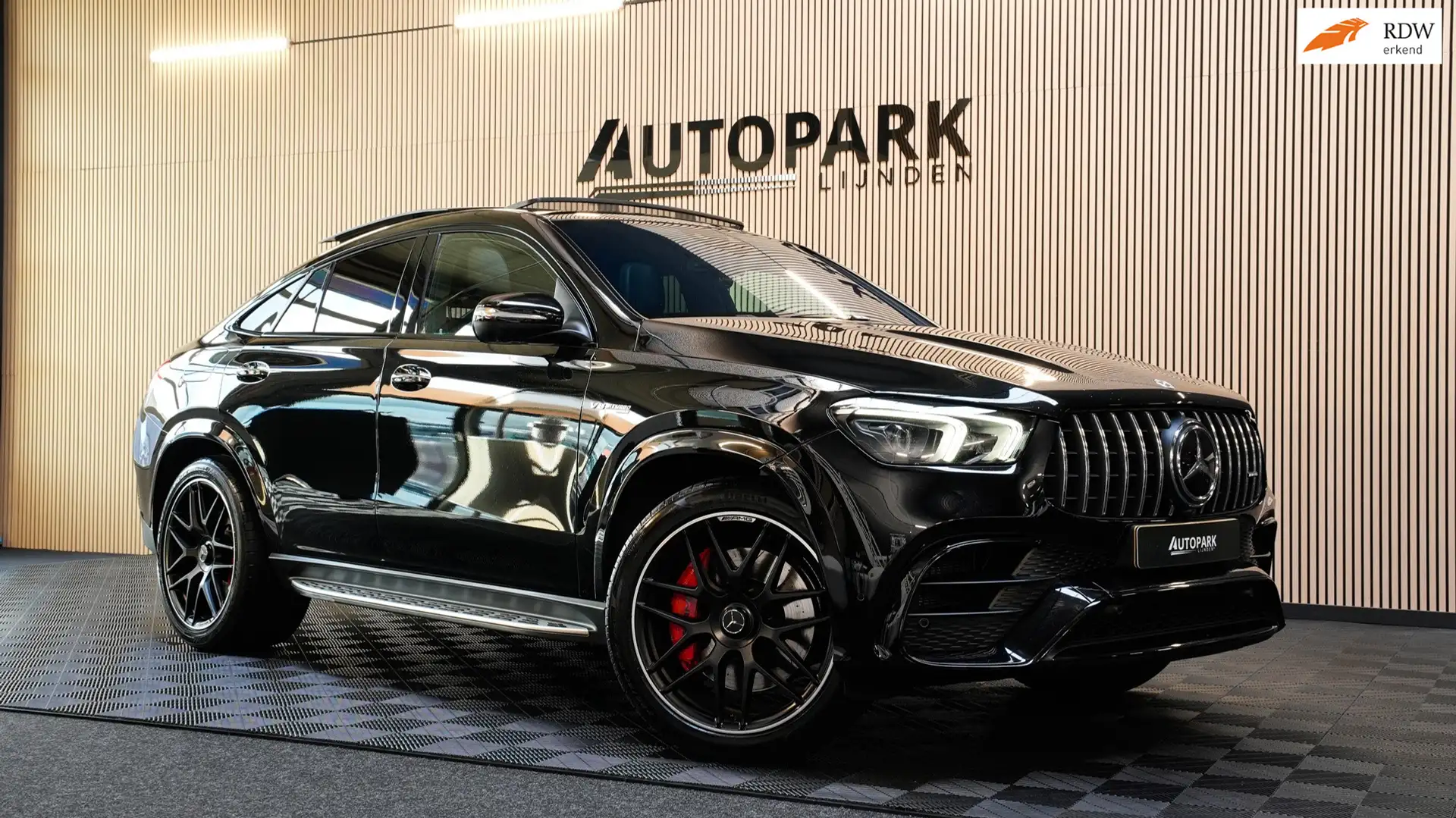 Mercedes-Benz GLE 63 AMG Coupé S 4MATIC+ PANO/HUD/KEYLESS/BURMESTER/GARANTI Zwart - 1