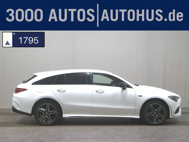 Mercedes-Benz CLA 180 CLA 250 Shooting Brake e AMG-Line Night Navi LED