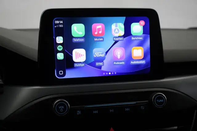Ford Focus view 5