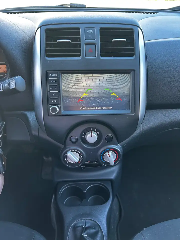 Nissan Micra снимка Nissan Micra