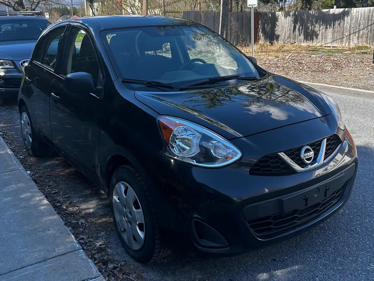 Nissan Micra снимка Nissan Micra