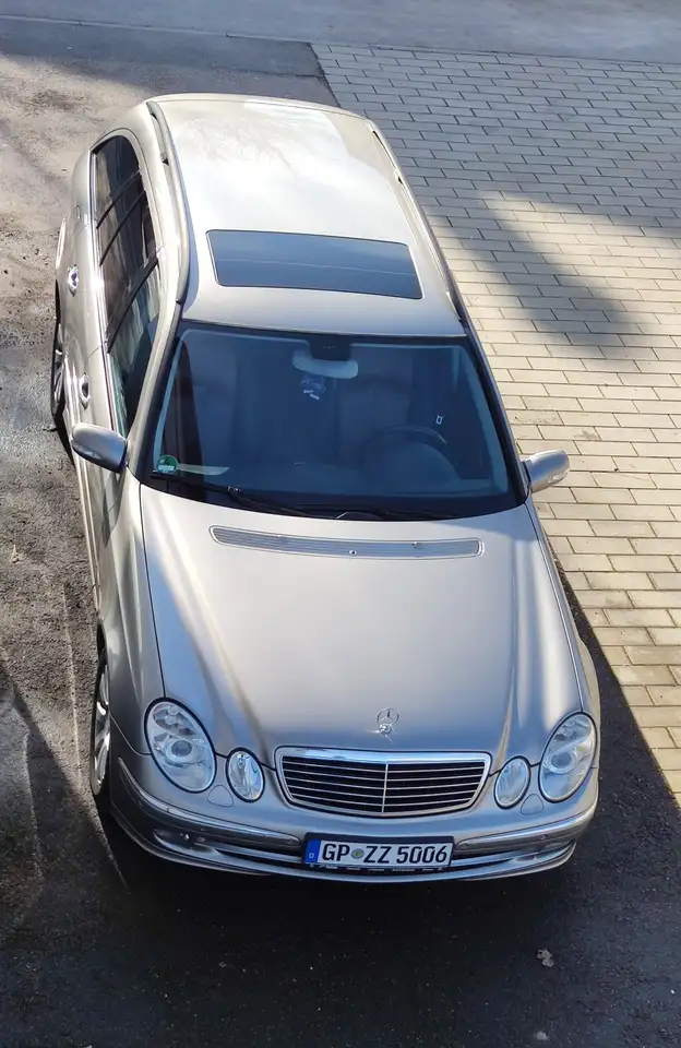 Mercedes-Benz E 280