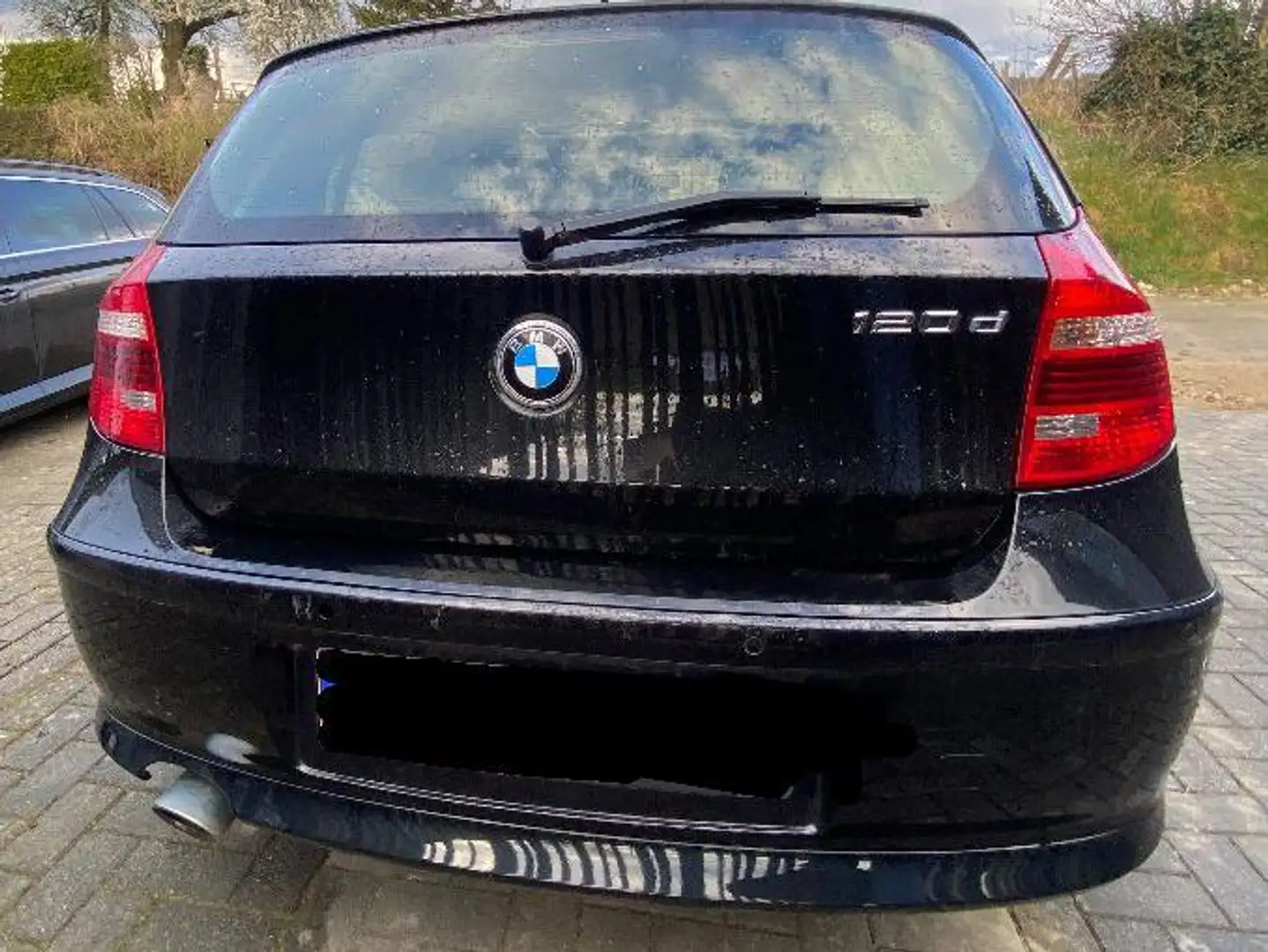 BMW 120 120d DPF Aut. Noir - 2