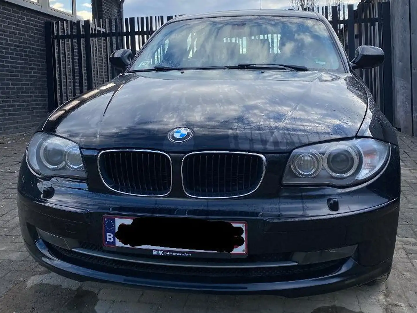 BMW 120 120d DPF Aut. Noir - 1