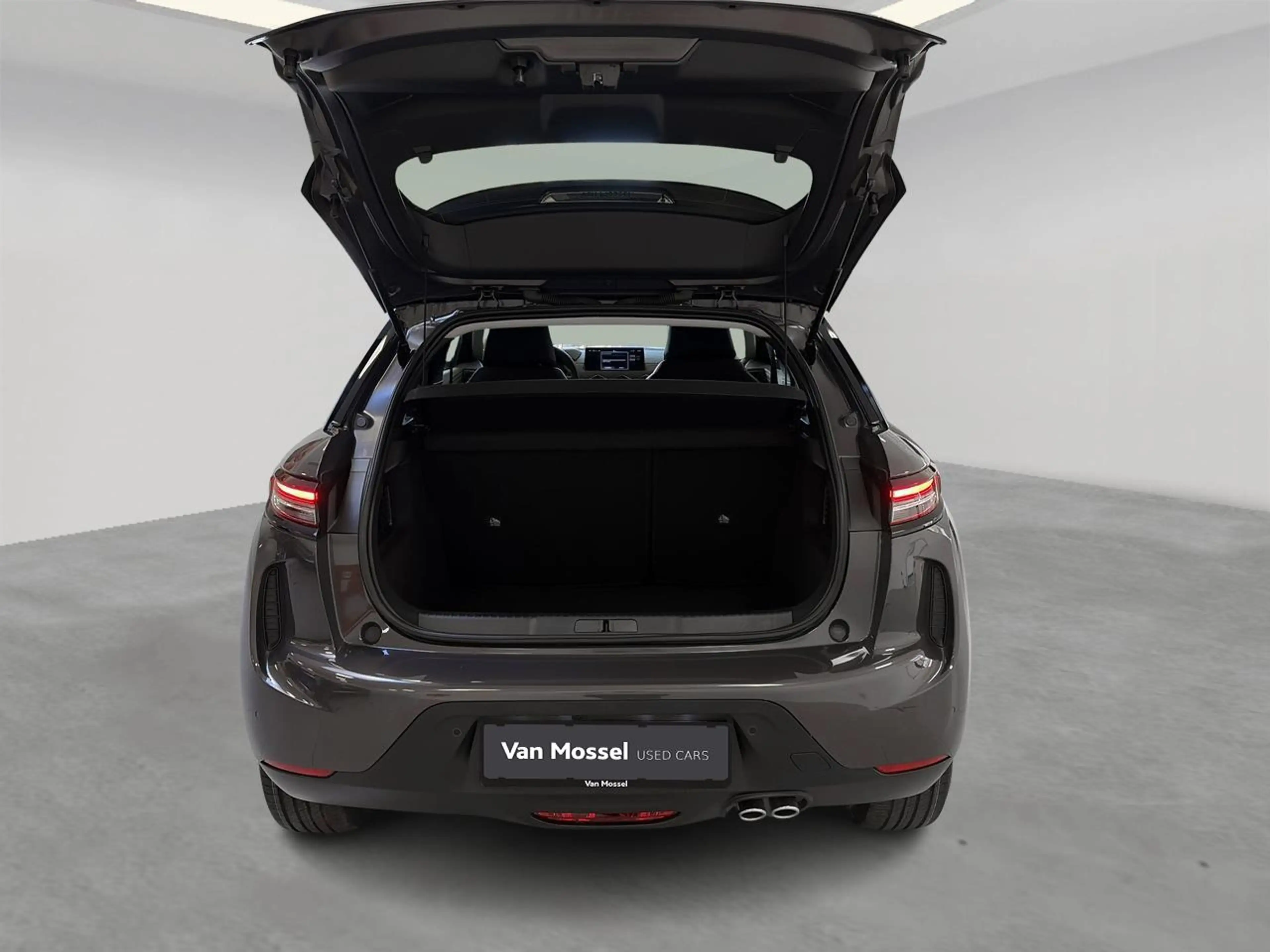 DS Automobiles DS 3 PureTech 130 Auto Antoine de Saint Exupe — photo 7