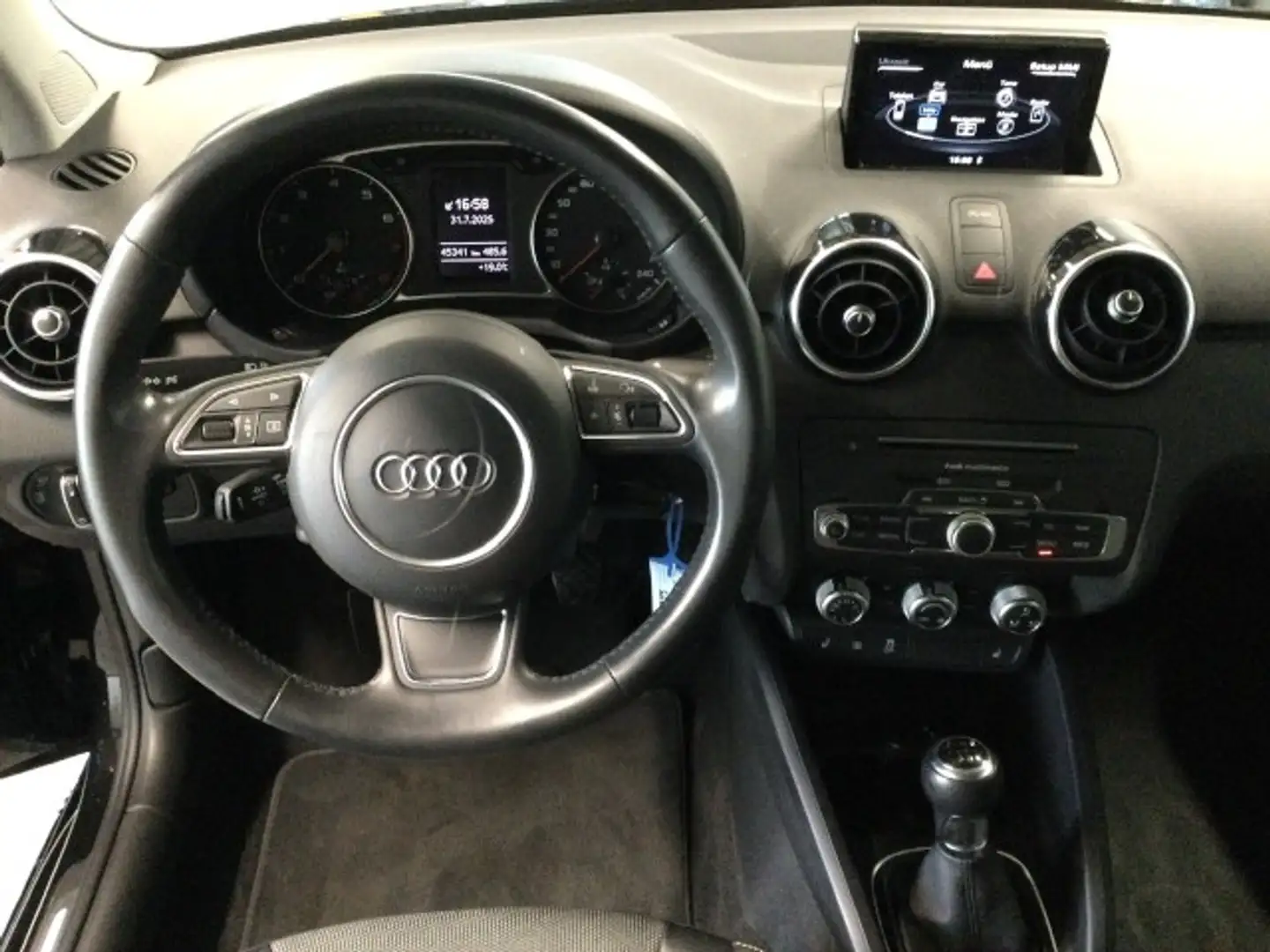 Audi A1 Sportback 1.0 TSI S-Line Navi GRA SHZ Bluetooth Noir - 2
